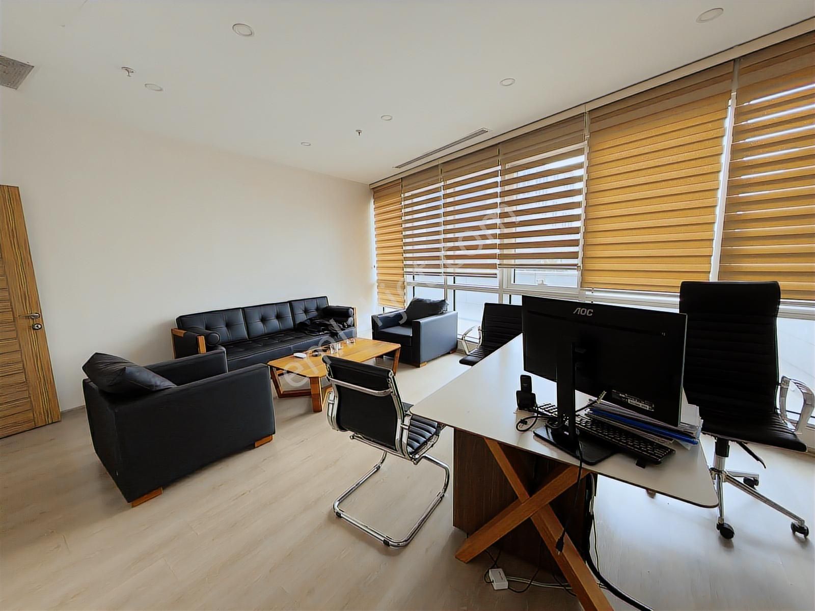 Ataşehir Varyap G Blokta 350m2 Kiralık Ofis Katı - Görsel 7