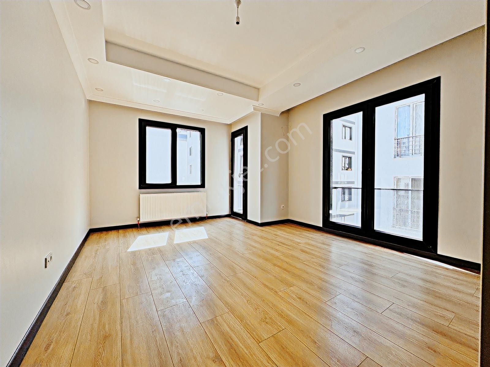 Beylikdüzü Yakuplu Da Satılık Sıfır 2+1 Arakat Geniş Daire - Görsel 5