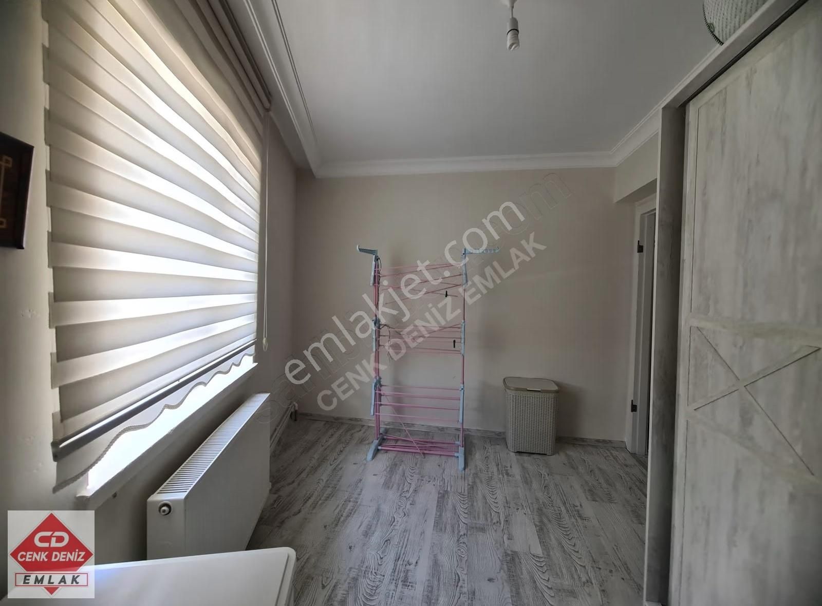 Karakeçili Cd. Üzeri 2.katta Asansörlü Full Eşyalı Kiralık 3+1 - Görsel 13