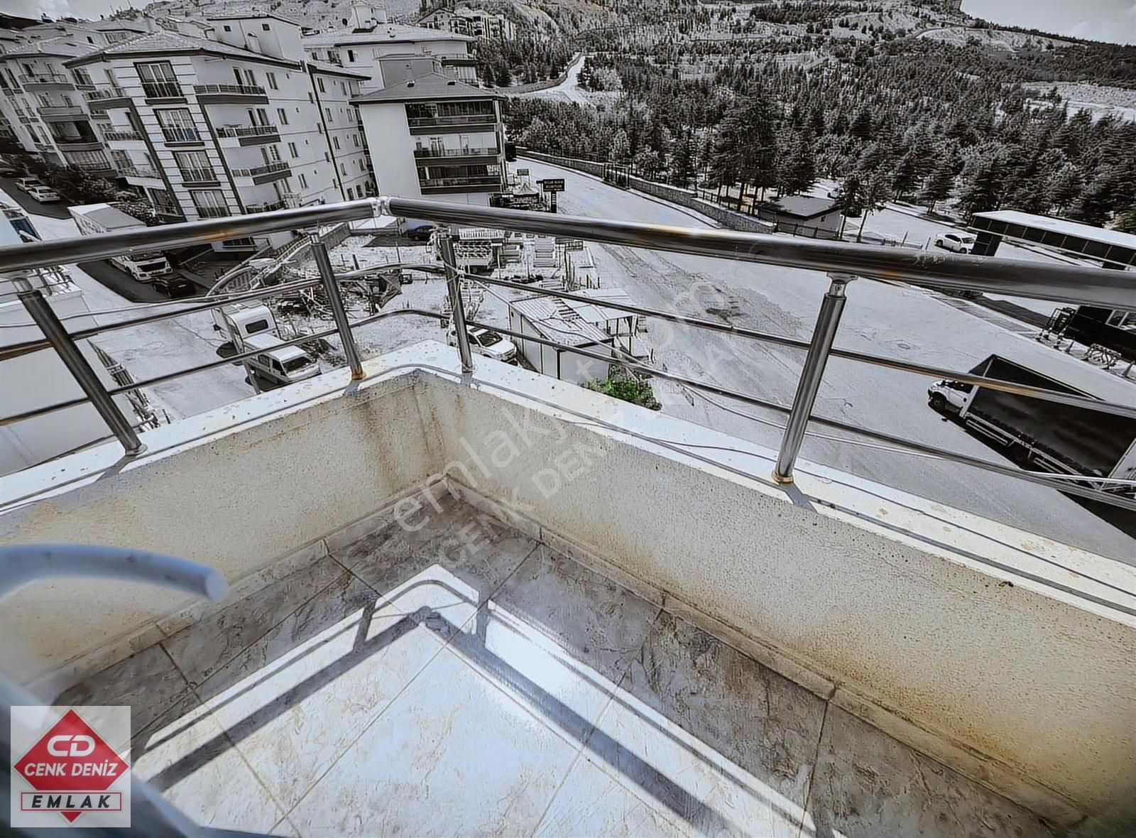 Karakeçili Cd. Üzeri 2.katta Asansörlü Full Eşyalı Kiralık 3+1 - Görsel 22