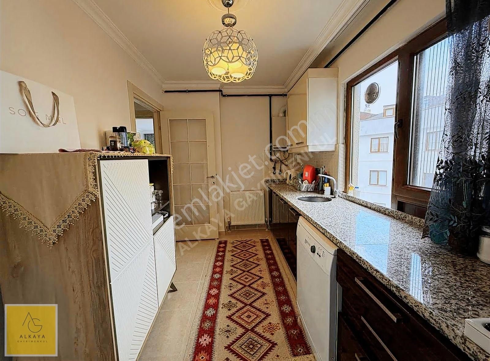 Maltepe Girne'de Satılık 2+1 Daire - 80m² - Görsel 3