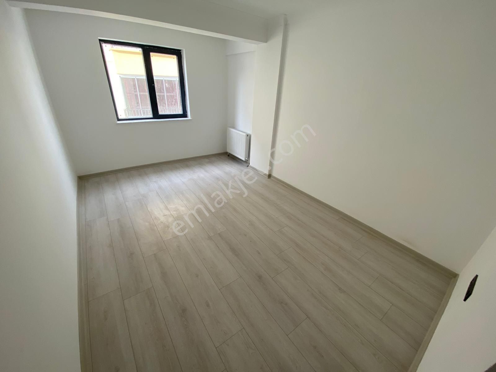 Yılmaz Gayrimenkul'den Pınarbaşı Mah 3+1 Arakat Asansörlü Ön Cephe 6600 Pazarlıklı - Görsel 3