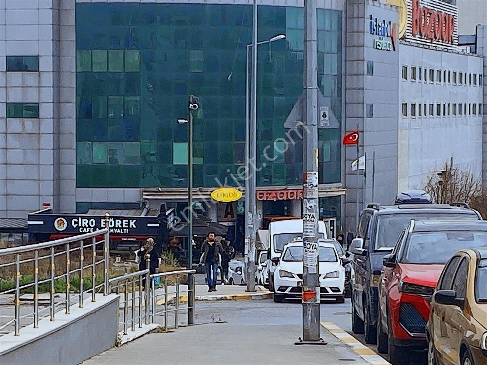 Beylikdüzü Delta Luxury Eşyalı 7.kat 1+0 Stüdyo Havuzlu K.oto P - Görsel 23