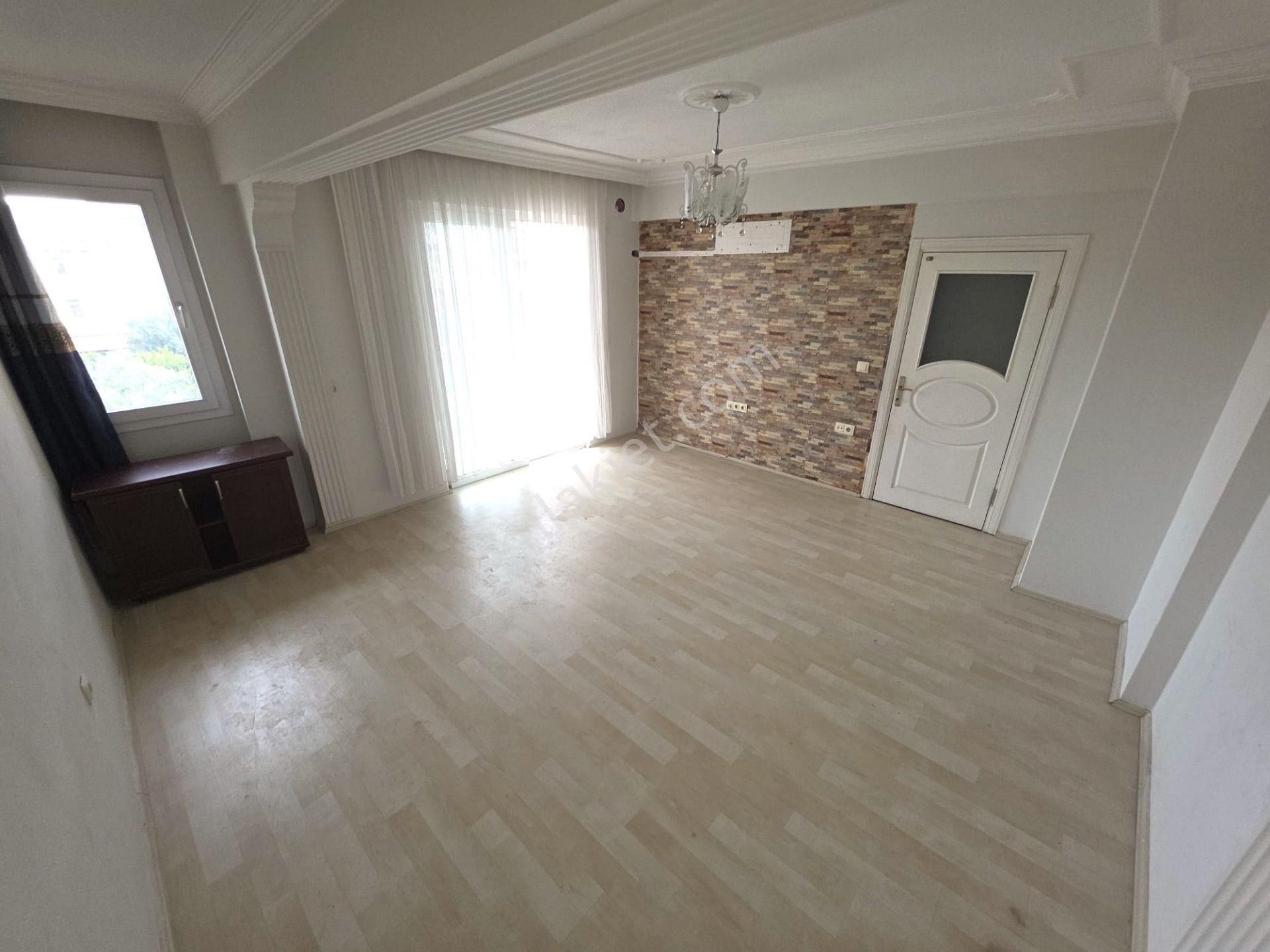 Goldhouse Dan Satılık Pazaryeri Mahallesinde Merkezi Konum Ayrı Mutfak 3+1 Dubleks Daire - Görsel 5