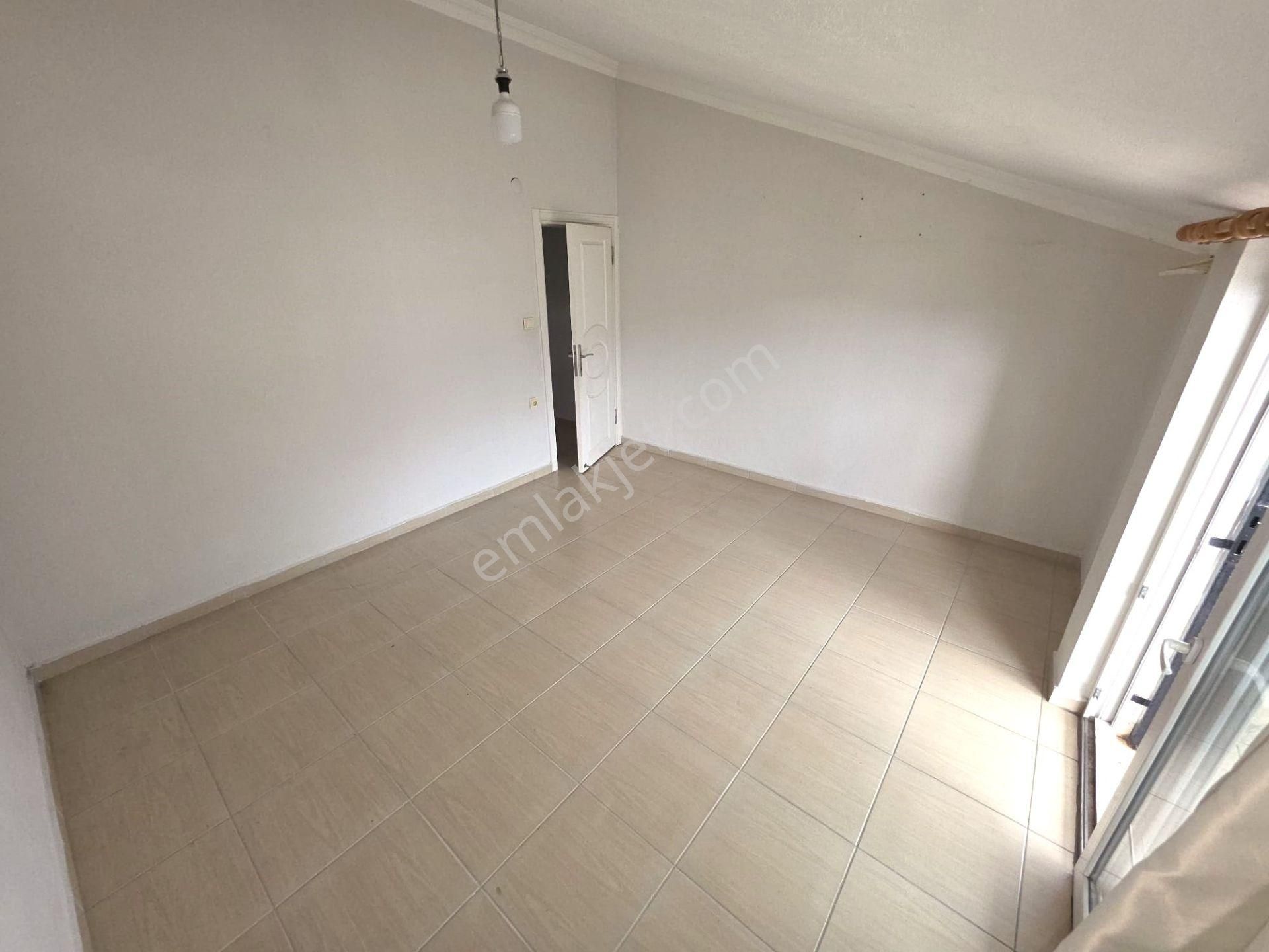 Goldhouse Dan Satılık Pazaryeri Mahallesinde Merkezi Konum Ayrı Mutfak 3+1 Dubleks Daire - Görsel 24