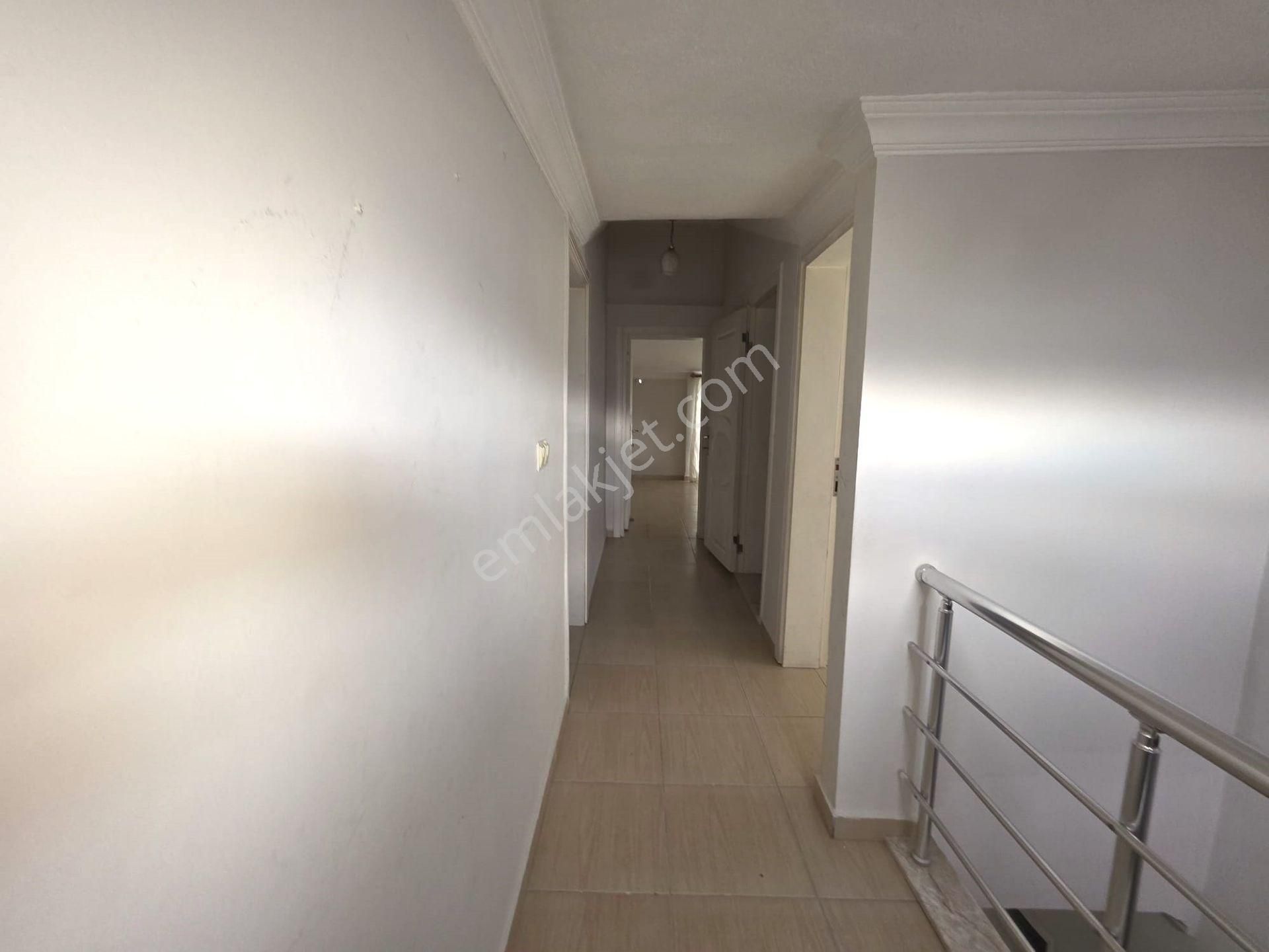 Goldhouse Dan Satılık Pazaryeri Mahallesinde Merkezi Konum Ayrı Mutfak 3+1 Dubleks Daire - Görsel 15