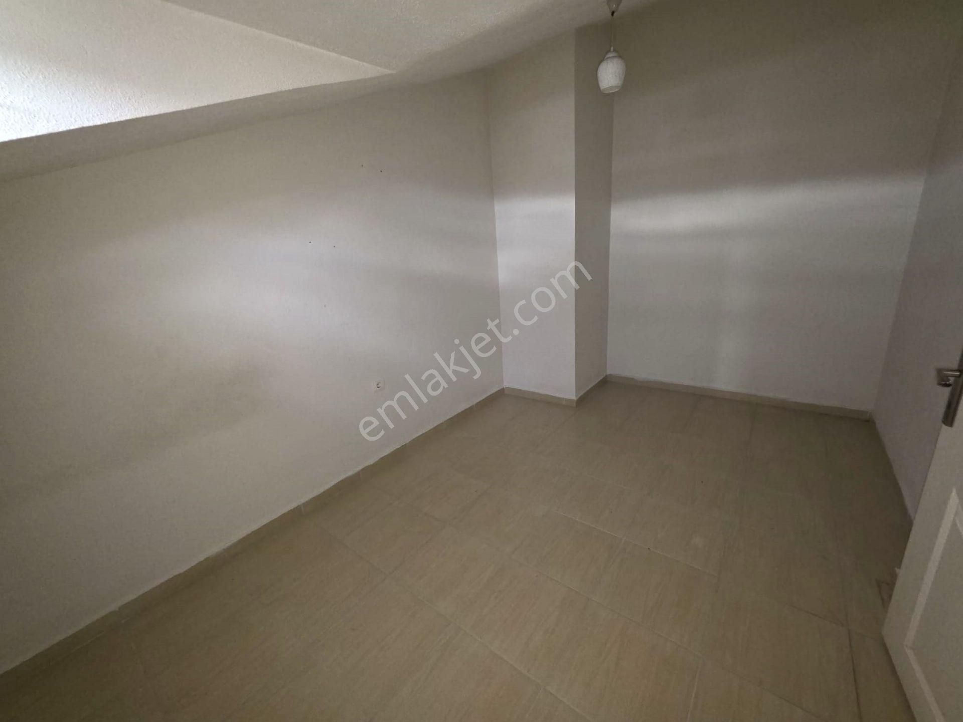 Goldhouse Dan Satılık Pazaryeri Mahallesinde Merkezi Konum Ayrı Mutfak 3+1 Dubleks Daire - Görsel 34