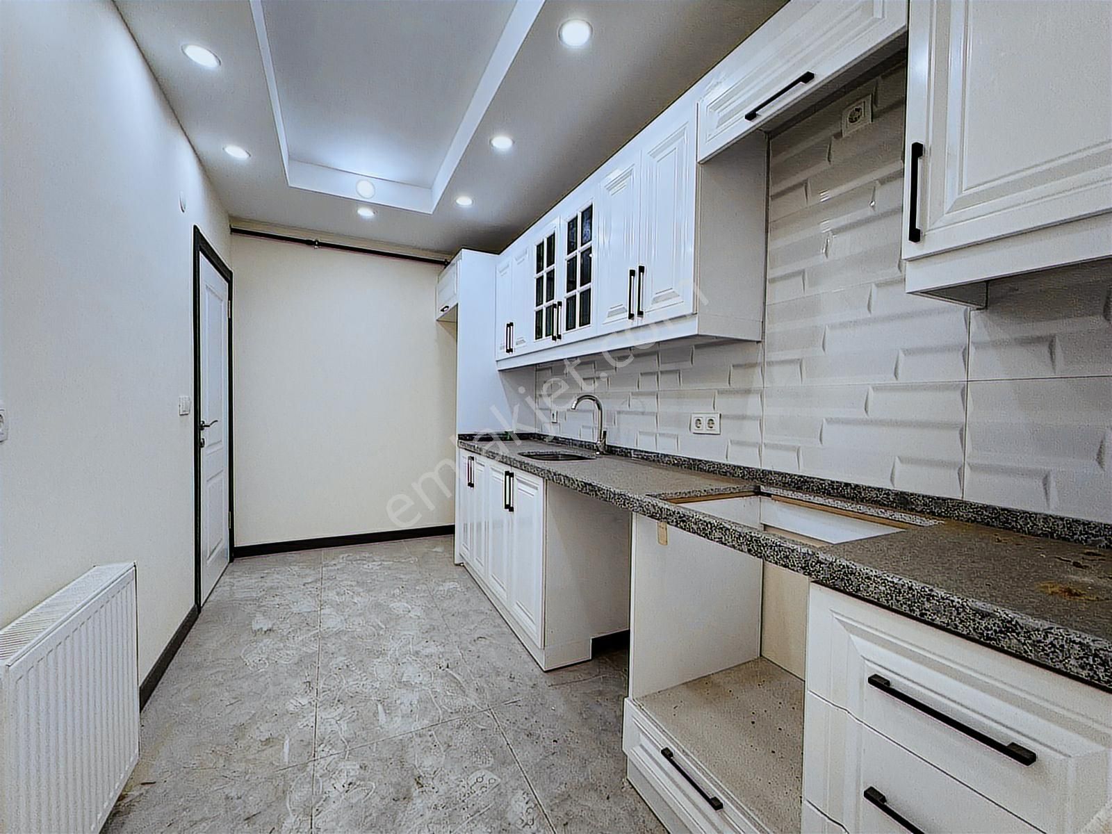 Beylikdüzü Yakuplu Da Satılık 3+1 Y.giriş Sıfır Daire - Görsel 9