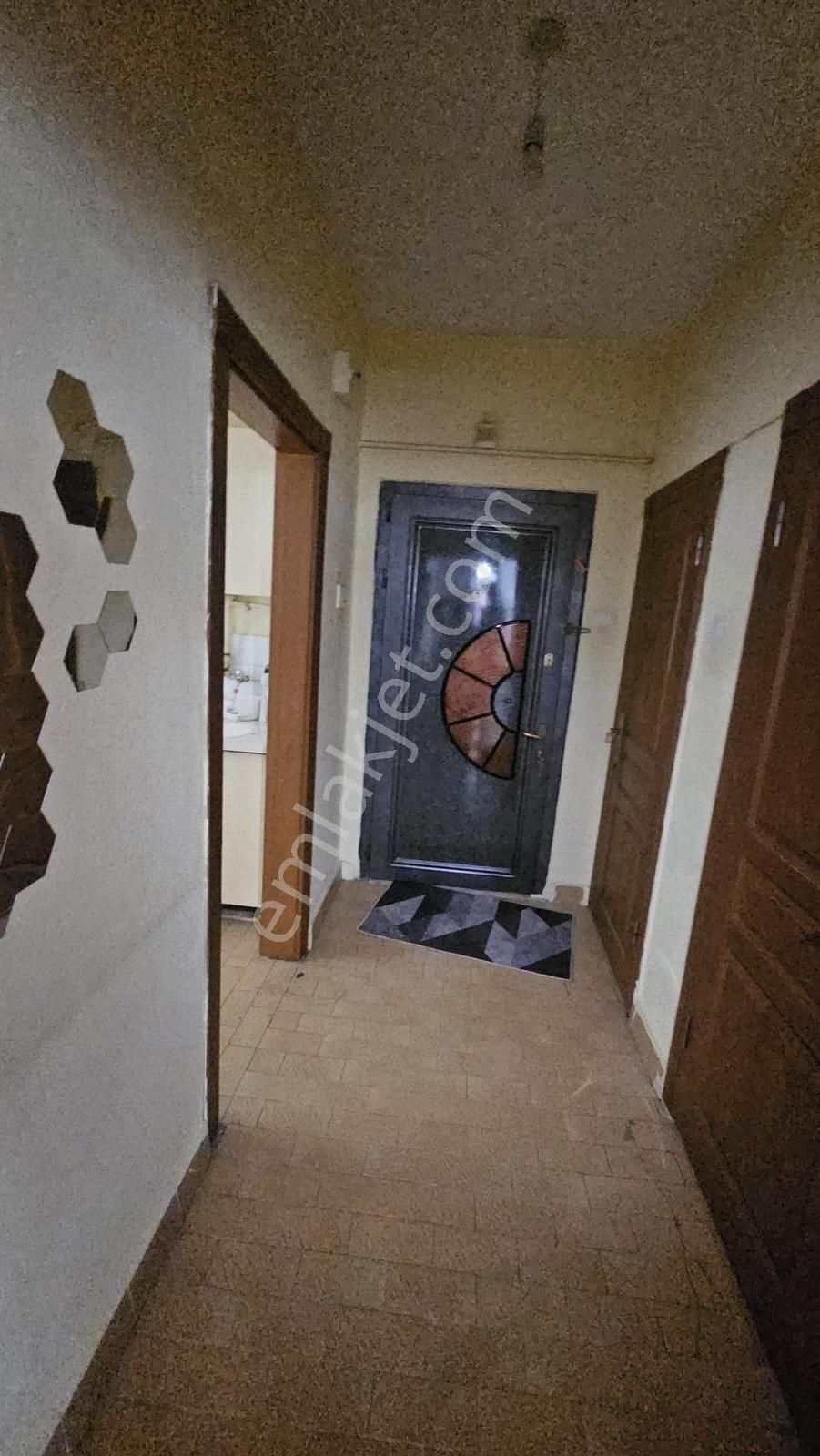 Abidinpaşa Mahallesi Bağlarbaşı Cad 2+1 Eşyalı Satılık Daire - Görsel 5