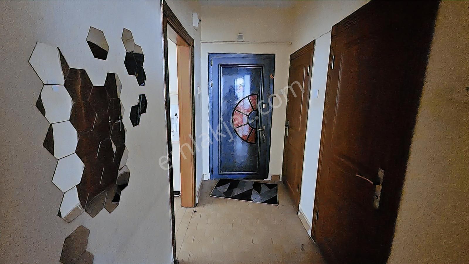Abidinpaşa Mahallesi Bağlarbaşı Cad 2+1 Eşyalı Satılık Daire - Görsel 17