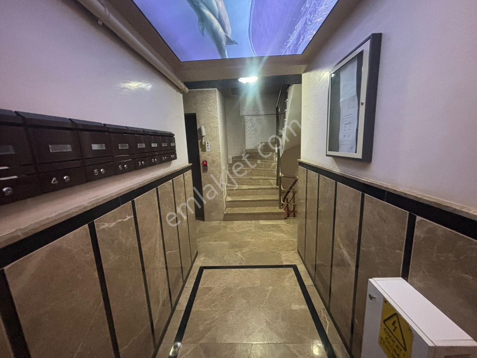 F-l Emlaktan Bulgurlu Libadiye Emaar Yakını 2+1 Bahçeli Kiracılı - Görsel 8