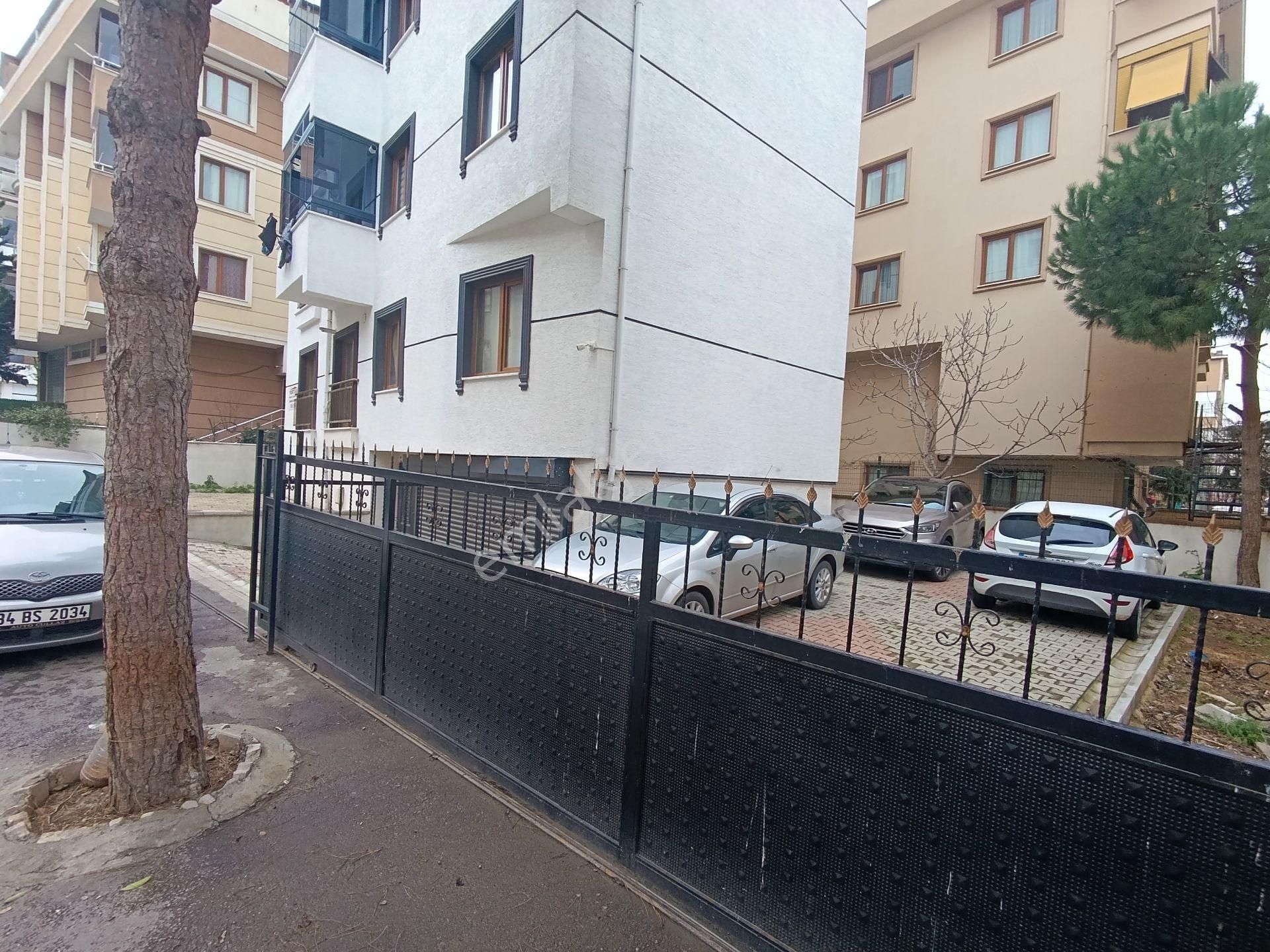 Pendik Güzelyalı Merkezi Asansörlü Lüx Sıfır Yüksek Giriş Balkonlu Kiralık 3+1 110m2 Daire - Görsel 6