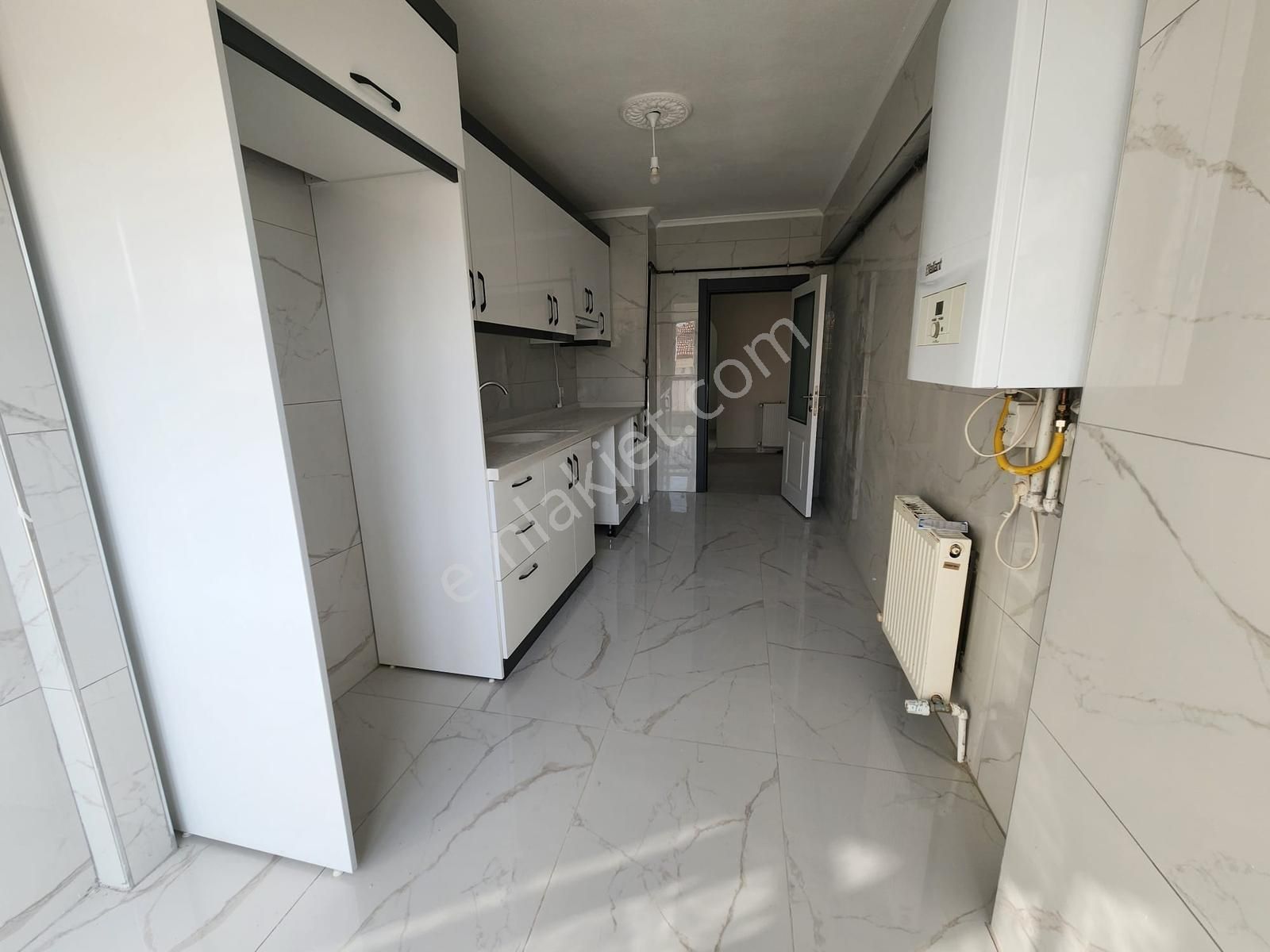 Etlik Şehir Hastanelerine Yakın Katta Full Yapılı 3+1 Geniş Dair - Görsel 20