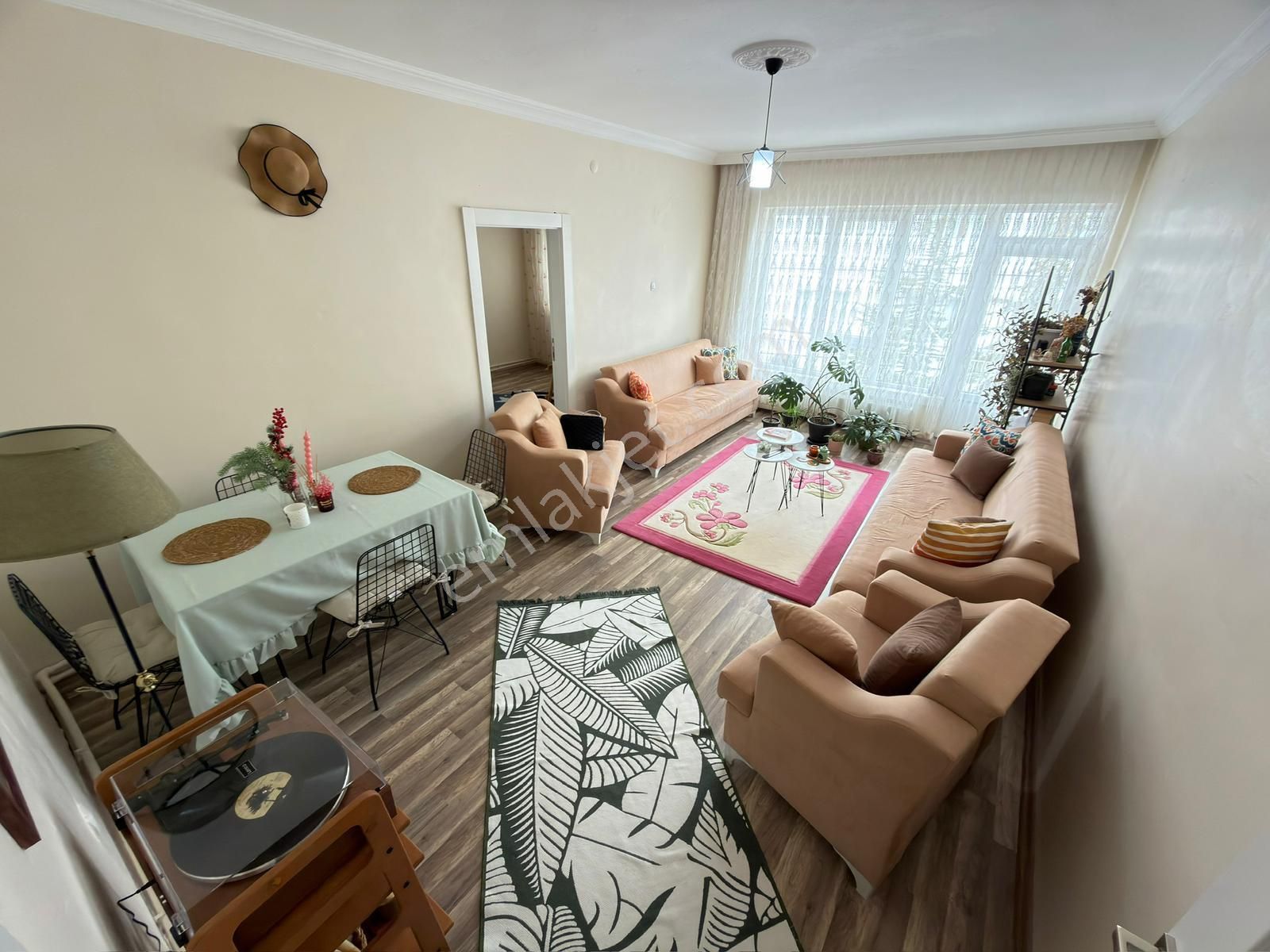 Kariyer'den Etlik'de Lokman Hekim Yakını Yatırımlık 2+1fırsat Daire