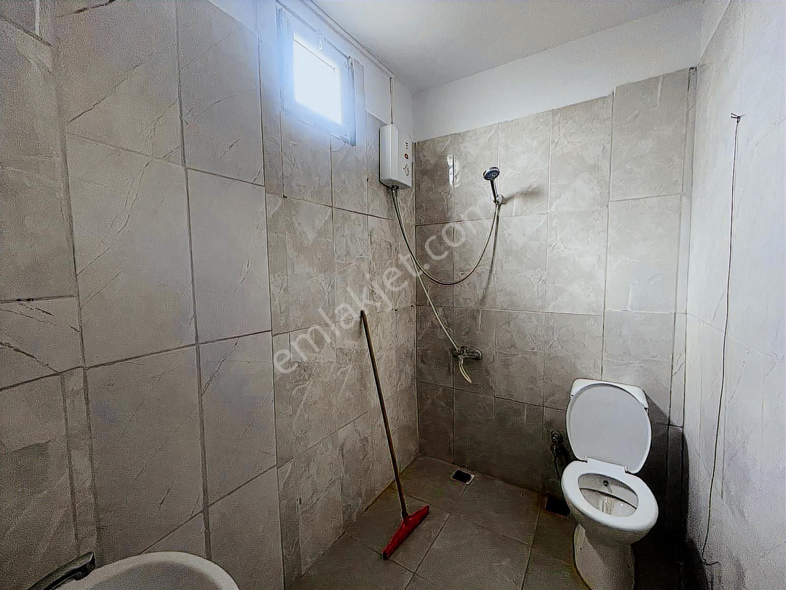 Ulusoy Caddesinde Katta Eşyalı Kiralık 1+0 - Görsel 11