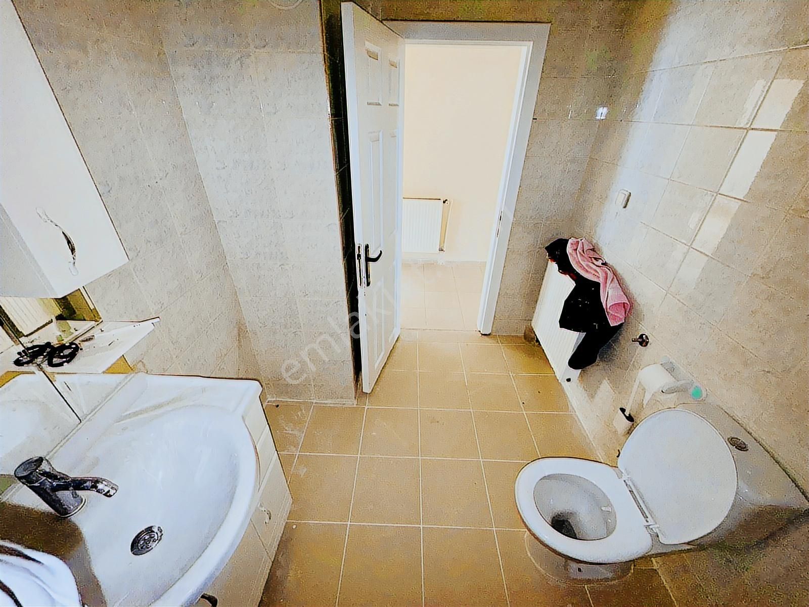 Gölbaşı Bahçelievler Güzel Konum Kiralık 3+1 Son Kat Daire - Görsel 10
