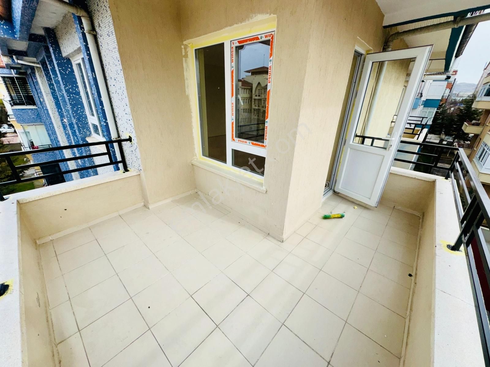 Gölbaşı Bahçelievler Güzel Konum Kiralık 3+1 Son Kat Daire - Görsel 15