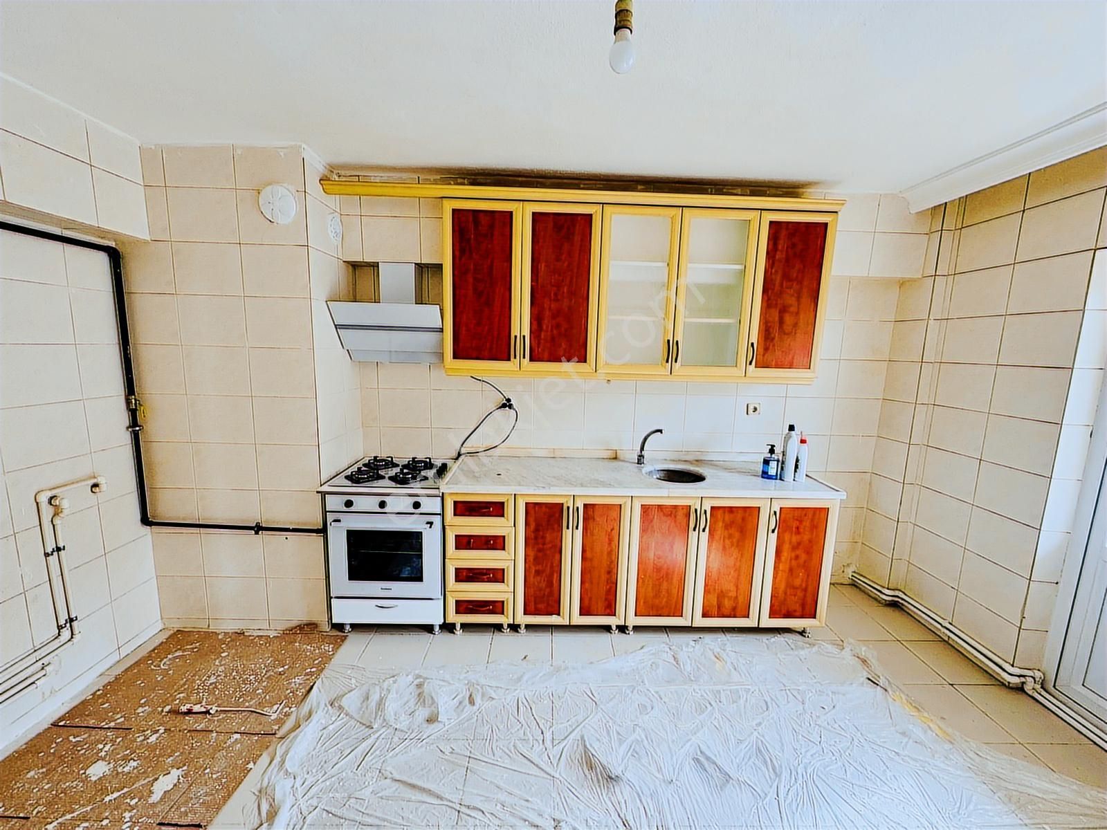 Gölbaşı Bahçelievler Güzel Konum Kiralık 3+1 Son Kat Daire - Görsel 17