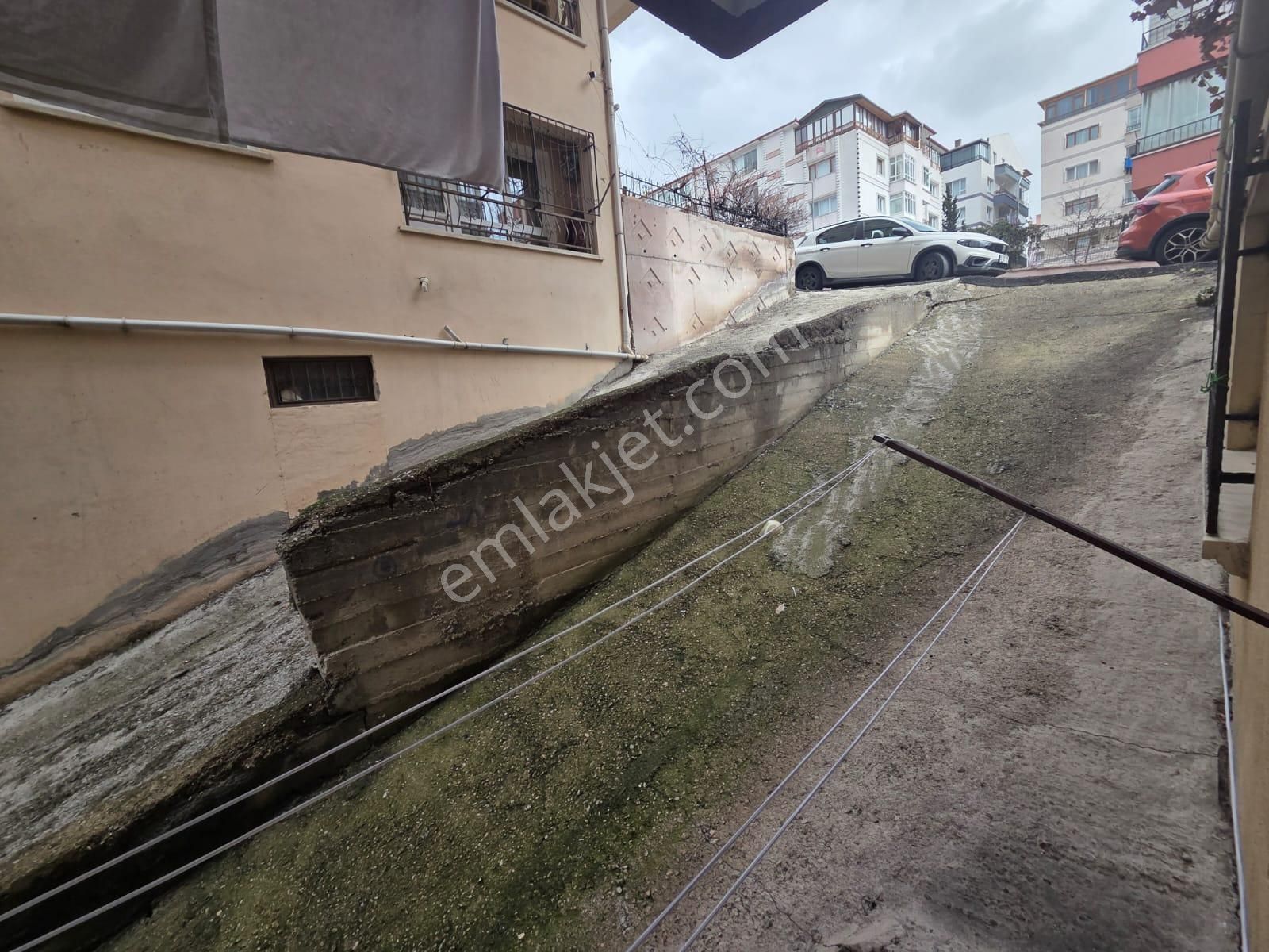 Topçu Mahallesi’nde Merkezi Konumda, 14. Cadde Yakını Kiralık 2+1 Daire - Görsel 23