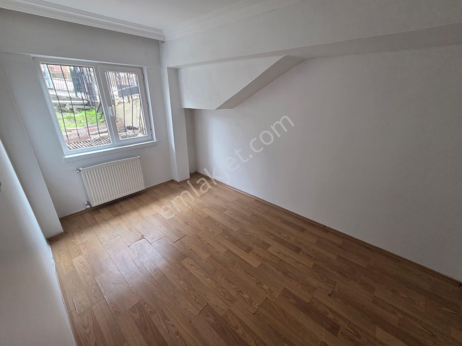 Topçu Mahallesi’nde Merkezi Konumda, 14. Cadde Yakını Kiralık 2+1 Daire - Görsel 12