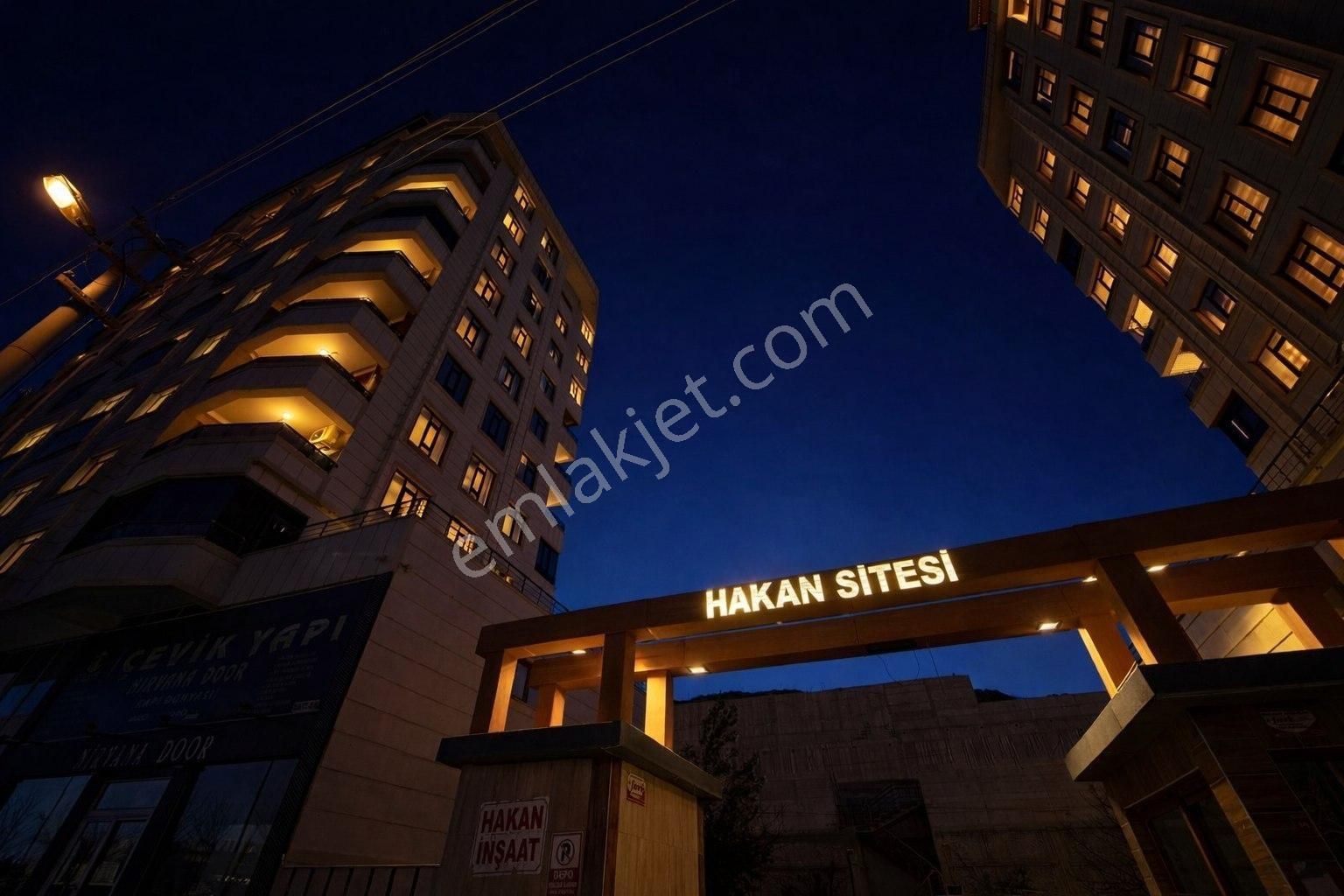 İlkevim'den Çardaklıkaya'da Şehir Manzaralı 4+2 Satılık Dubleks