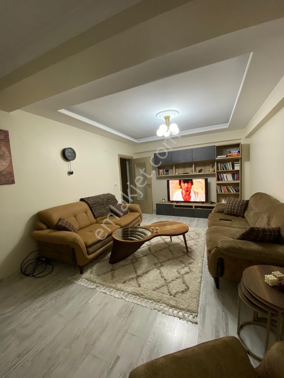 Eyüpsultan İslambeyde Kiralık 2+1 120 M2 Daire