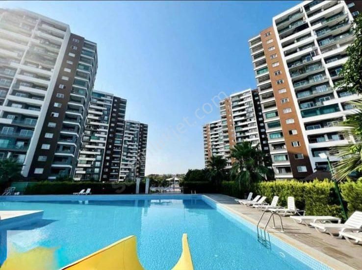 Yeşiloba’da Havuzlu, Sosyal Tesisli, 7/24 Güvenlikli Lüks Sitede Prestij Daire - Görsel 16