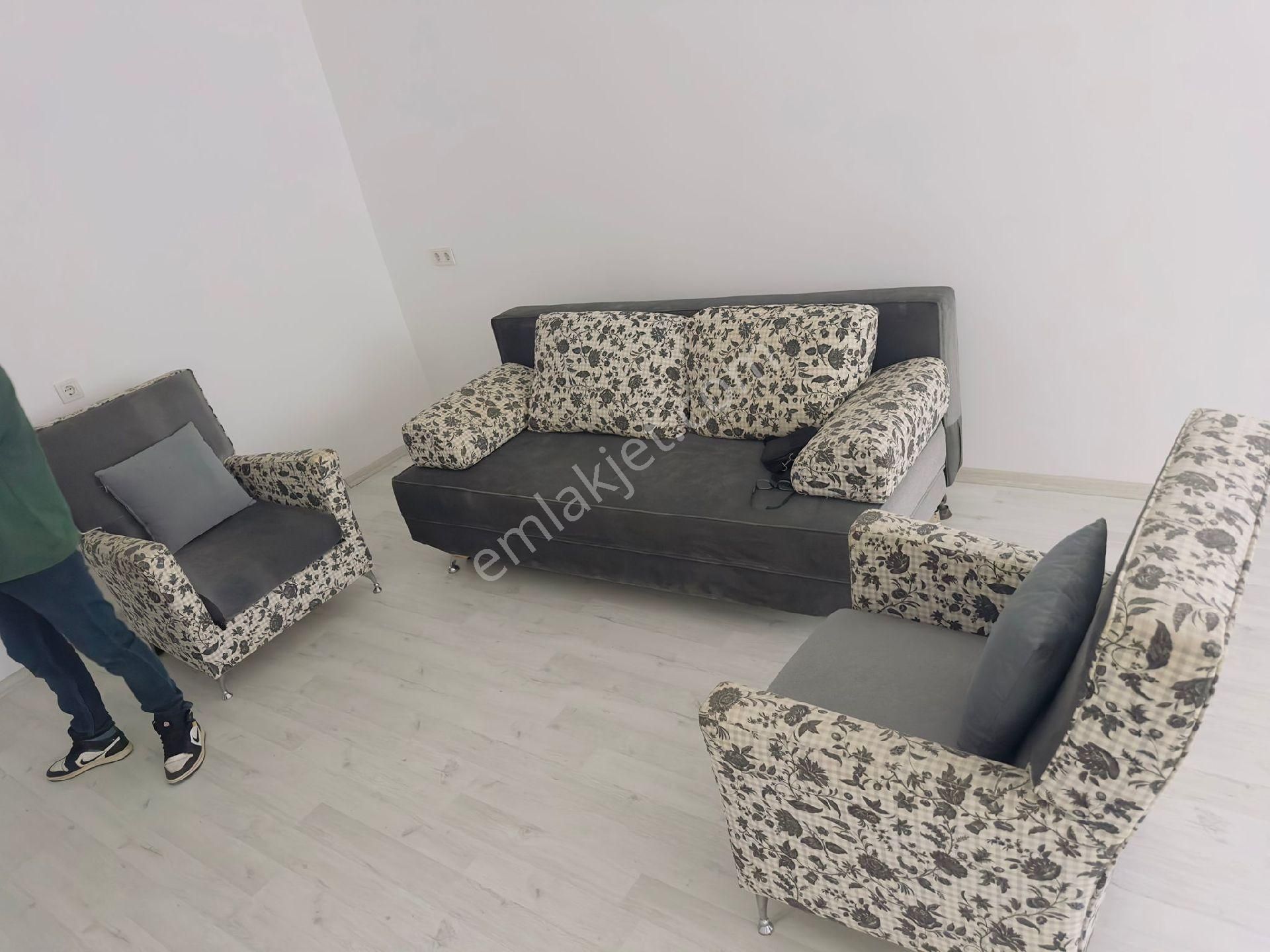 Tepekule Mahallesi 3+1 Doğalgazlı Geliş Ferah Daire Kiralık