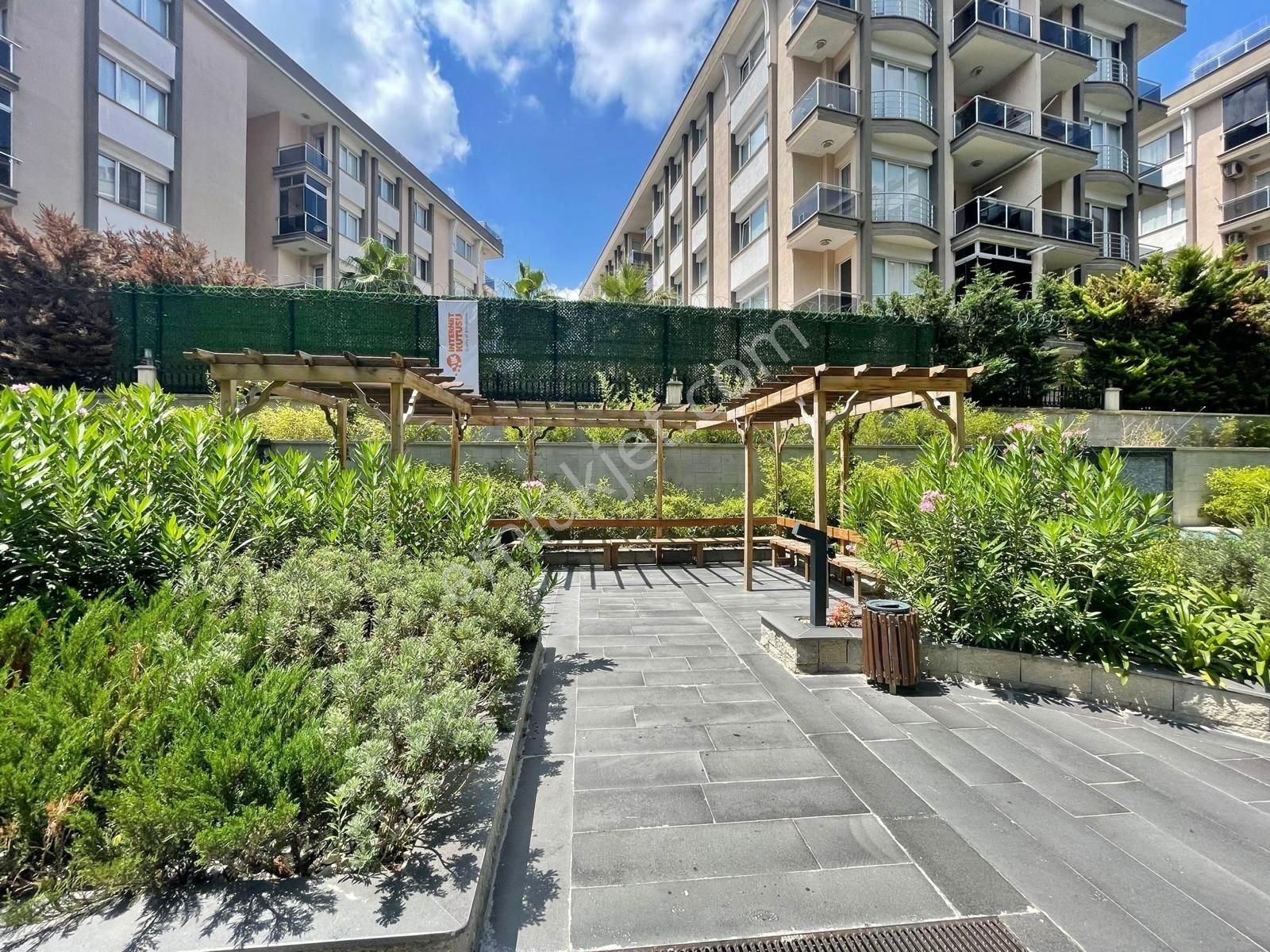 Beykent Bey Garden Sitesi'nde Geniş M2 Oturuma Uygun 3+1 Satılık - Görsel 15