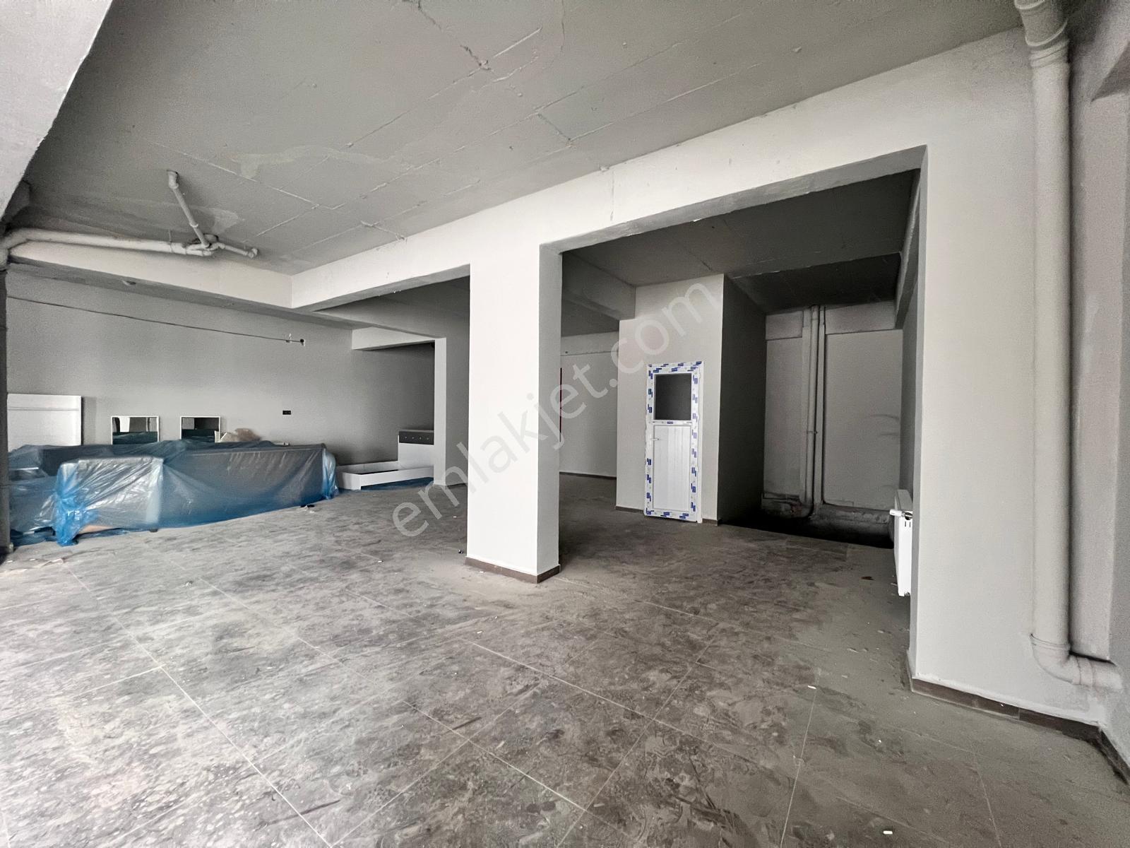 Cska Gayrimenkul'den Cadde Üzerinde 265 M² Satılık Köşe Dükkan - Görsel 24