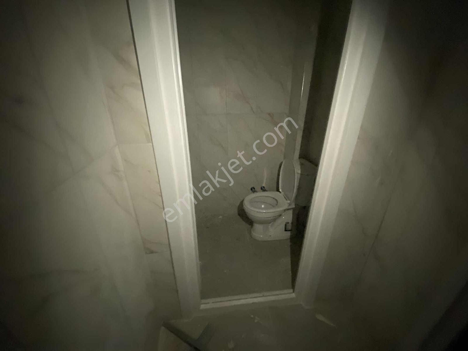 Bolluca Emlak`tan Kiralık 2+1 Giriş Daire 90m2 Bekara Uygundur - Görsel 4