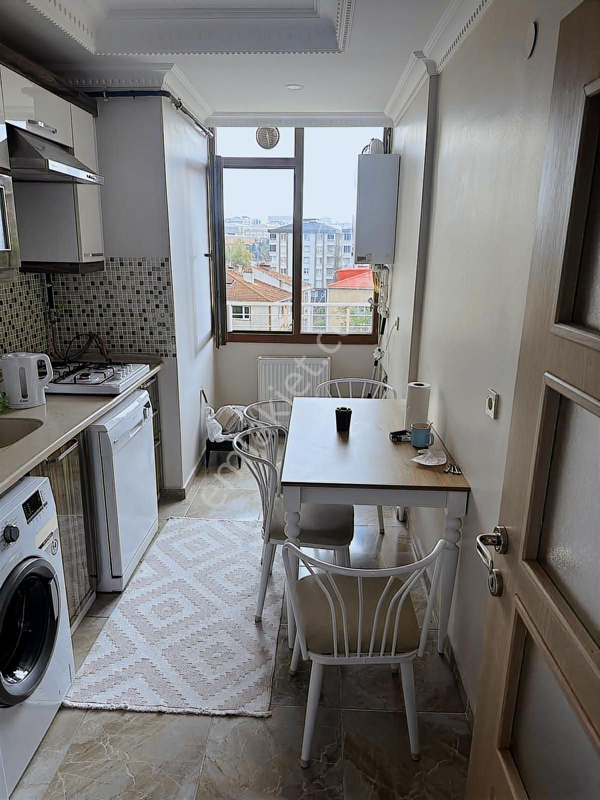 Hadımköy Merkez Hastane Mah. Ful Eşyalı Arakat Kiralık Daire 2+1 - Görsel 3