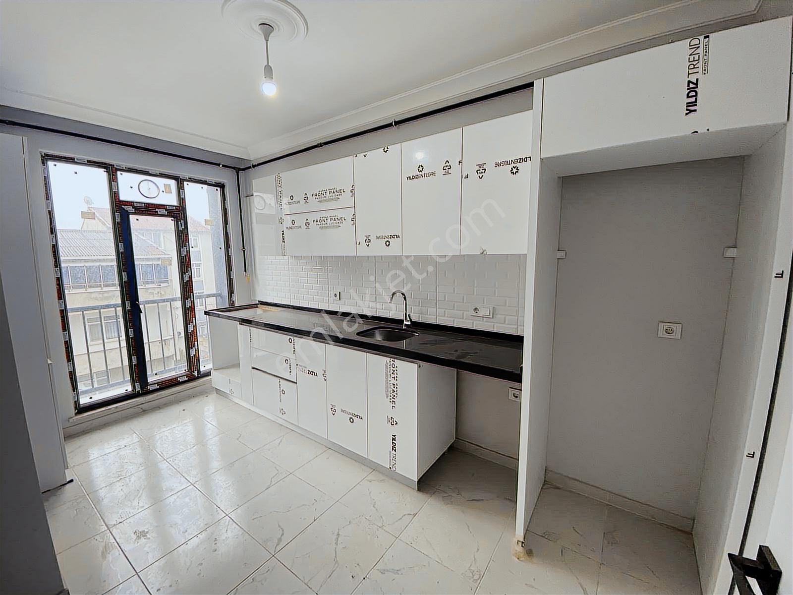 Bolluca Emlak`tan Satılık 2+1 Üst Dublex Daire