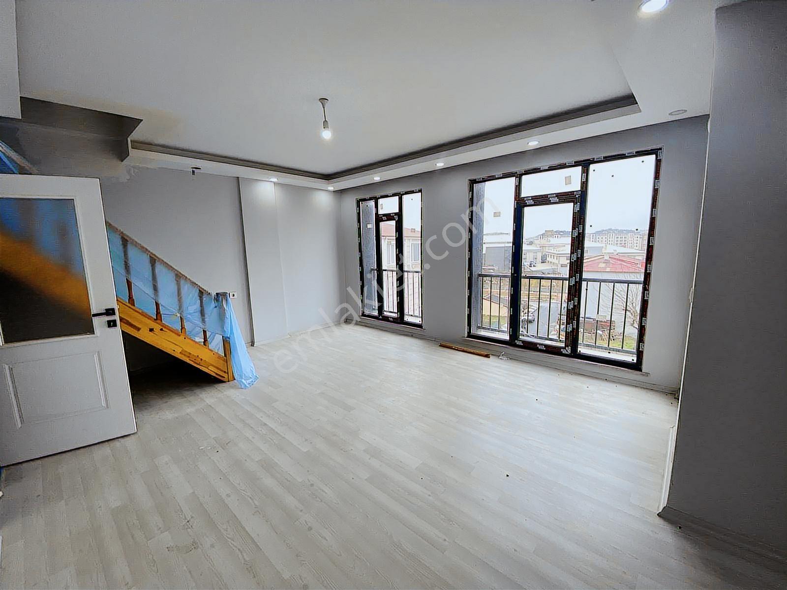 Bolluca Emlak`tan Satılık 2+1 Üst Dublex Daire - Görsel 6