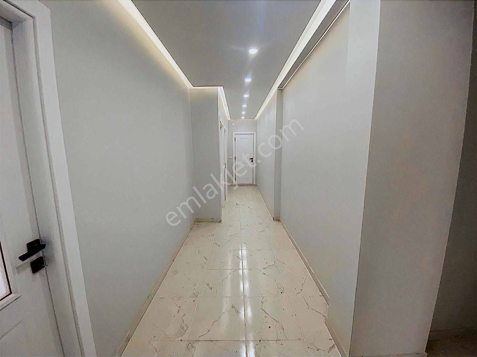 Bolluca Emlak`tan Satılık 2+1 Ebevyn Banyolu Arakat Daire - Görsel 5