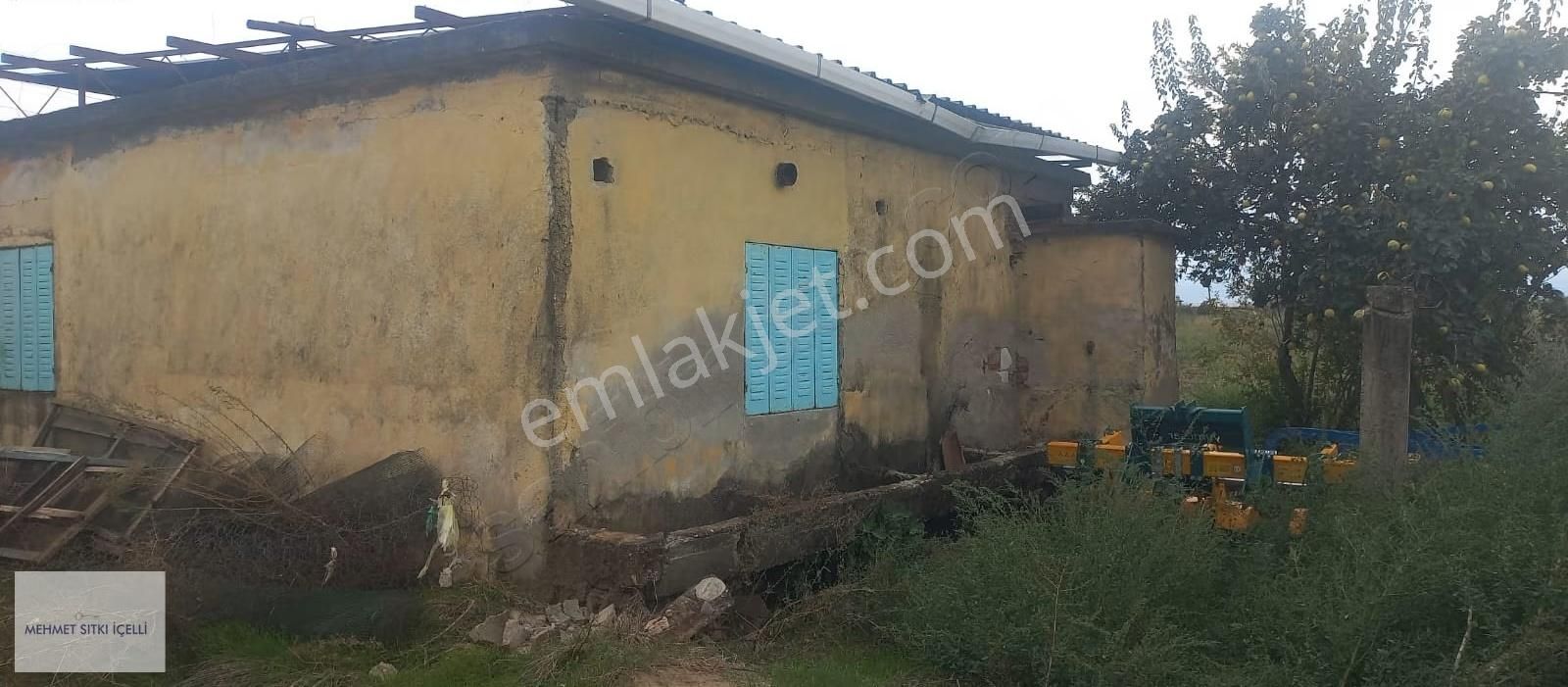 Güneş Gayrimenkul'den 10.300 M² Çatal Mevkiinde Evi Damı Mevcut - Görsel 8