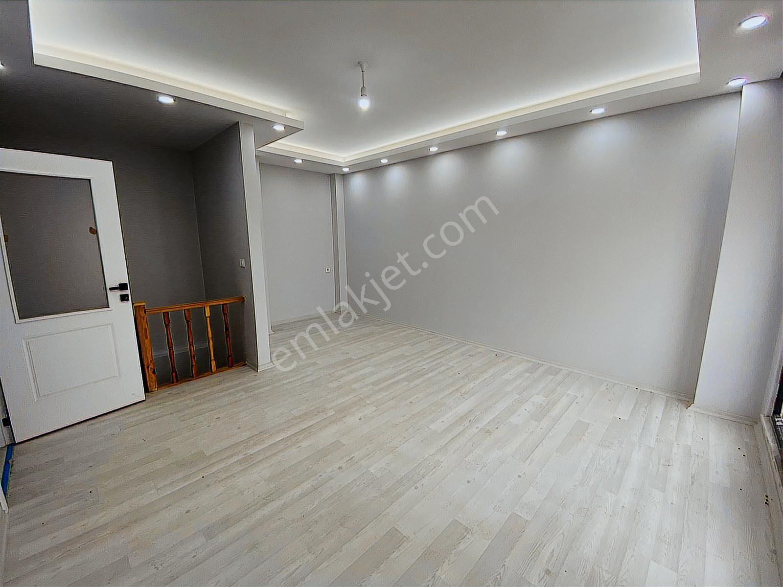 Bolluca Emlak`tan Satılık 2+1 Ters Dublex Daire - Görsel 8