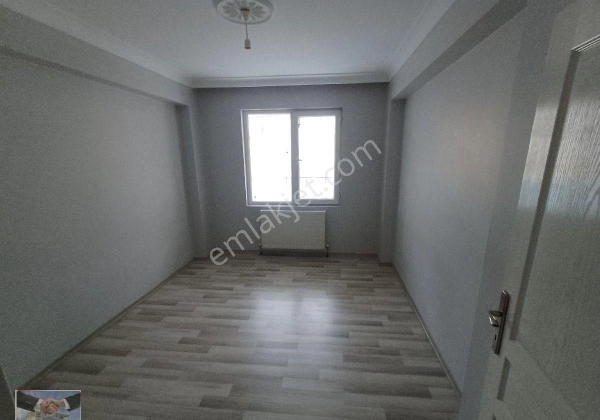 Kalekışladan Cadde Yakını Asansörlü Yalıtımlı Kiralık 3+1daire - Görsel 26