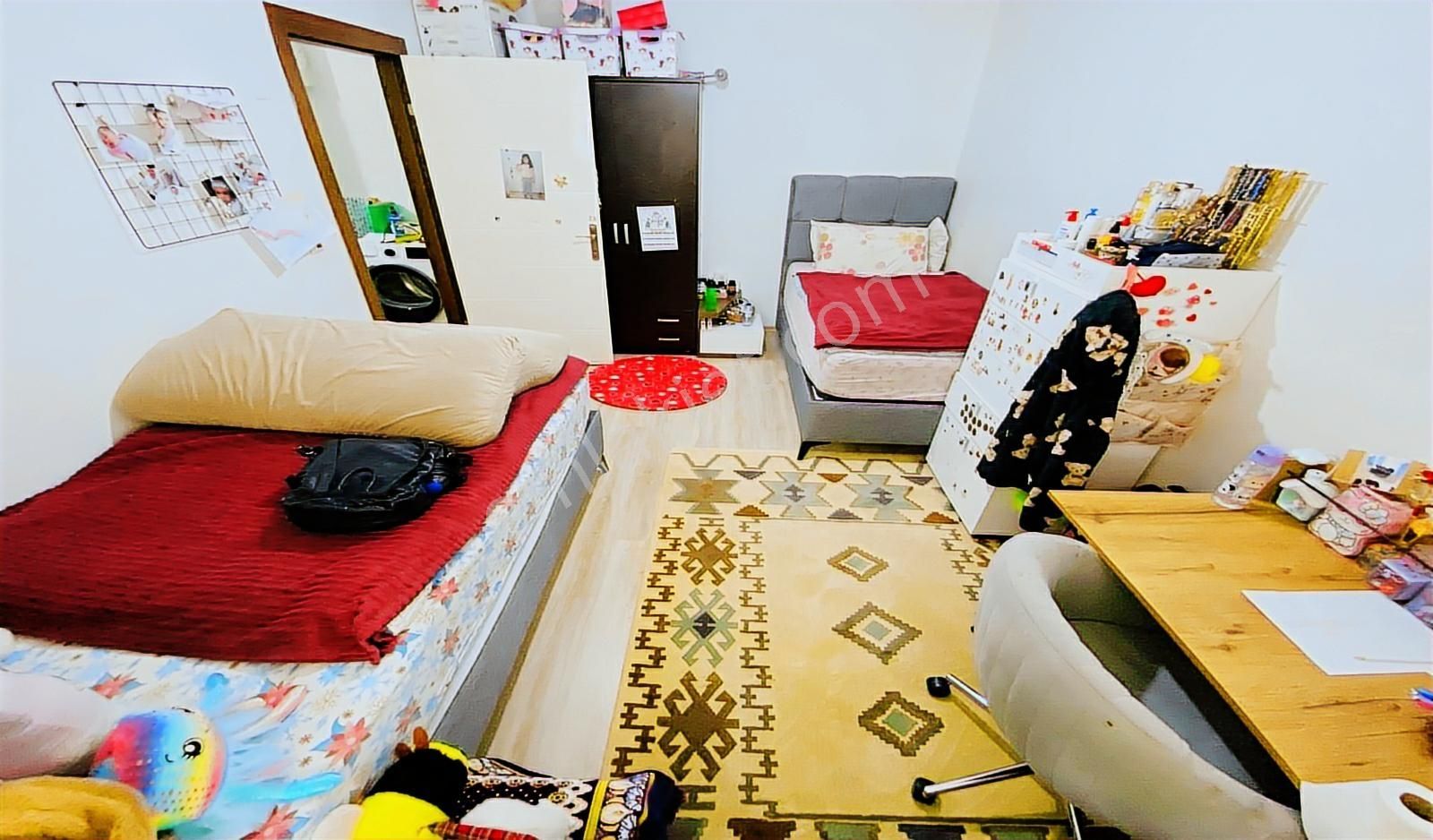 Yenikent Emlak'dan Merkezi Lokasyonda Kredi Limitsiz Kullanışlı - Görsel 12