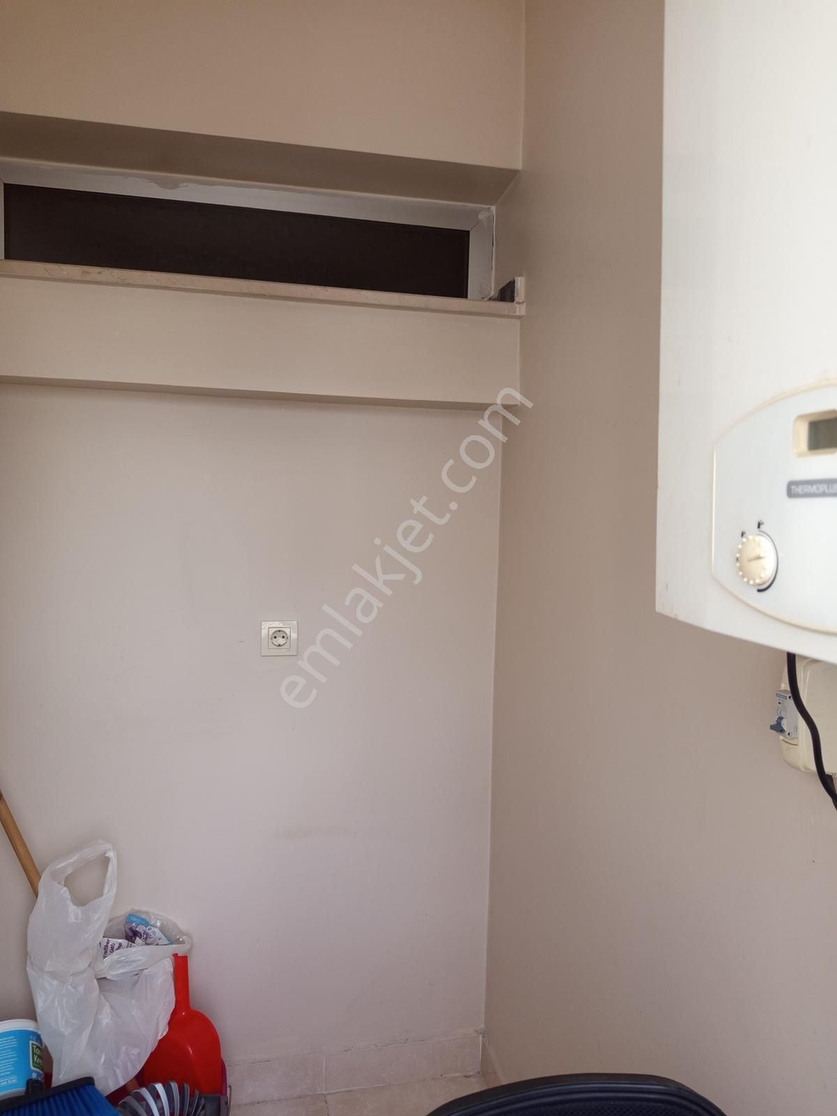 Orion Alt Kısmı Kapalı Salı Pazarı Yakını Kiralık 1+1 Beyaz Eşya - Görsel 6