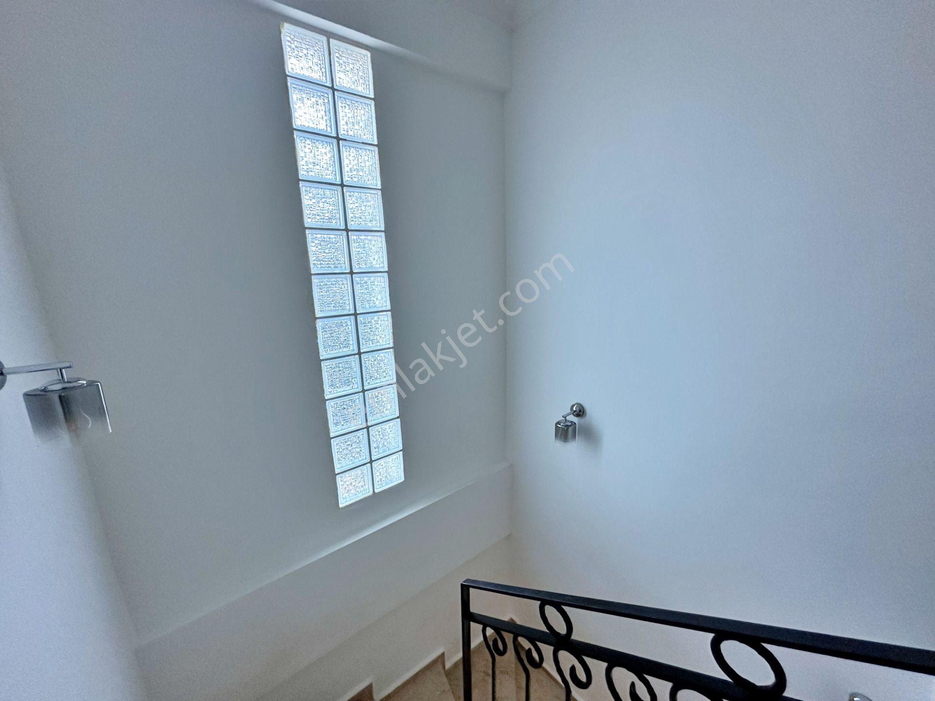 Ovacık'ta 3+1 Doğa Manzaralı Villa - Görsel 18