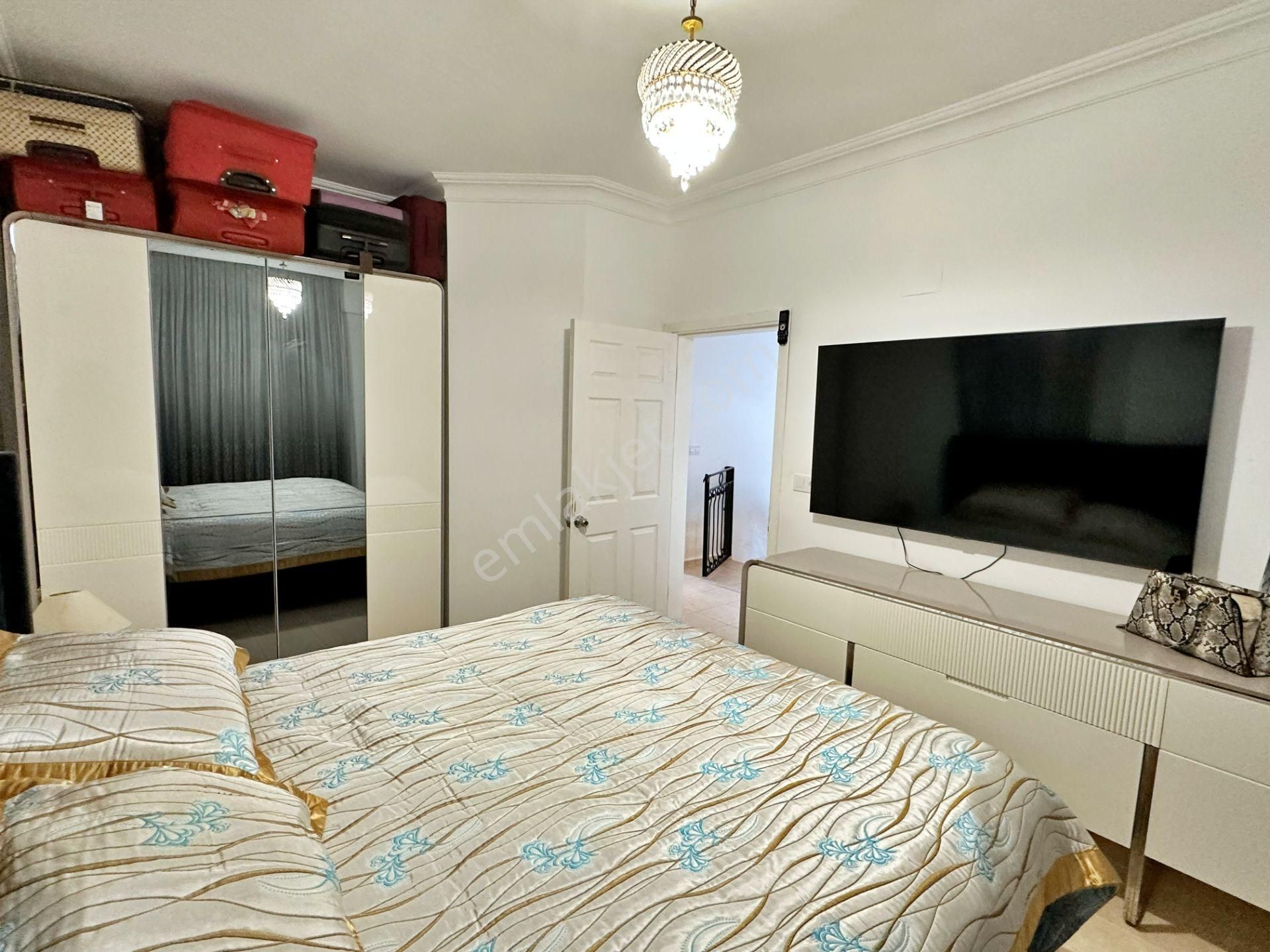 Ovacık'ta 3+1 Doğa Manzaralı Villa - Görsel 15