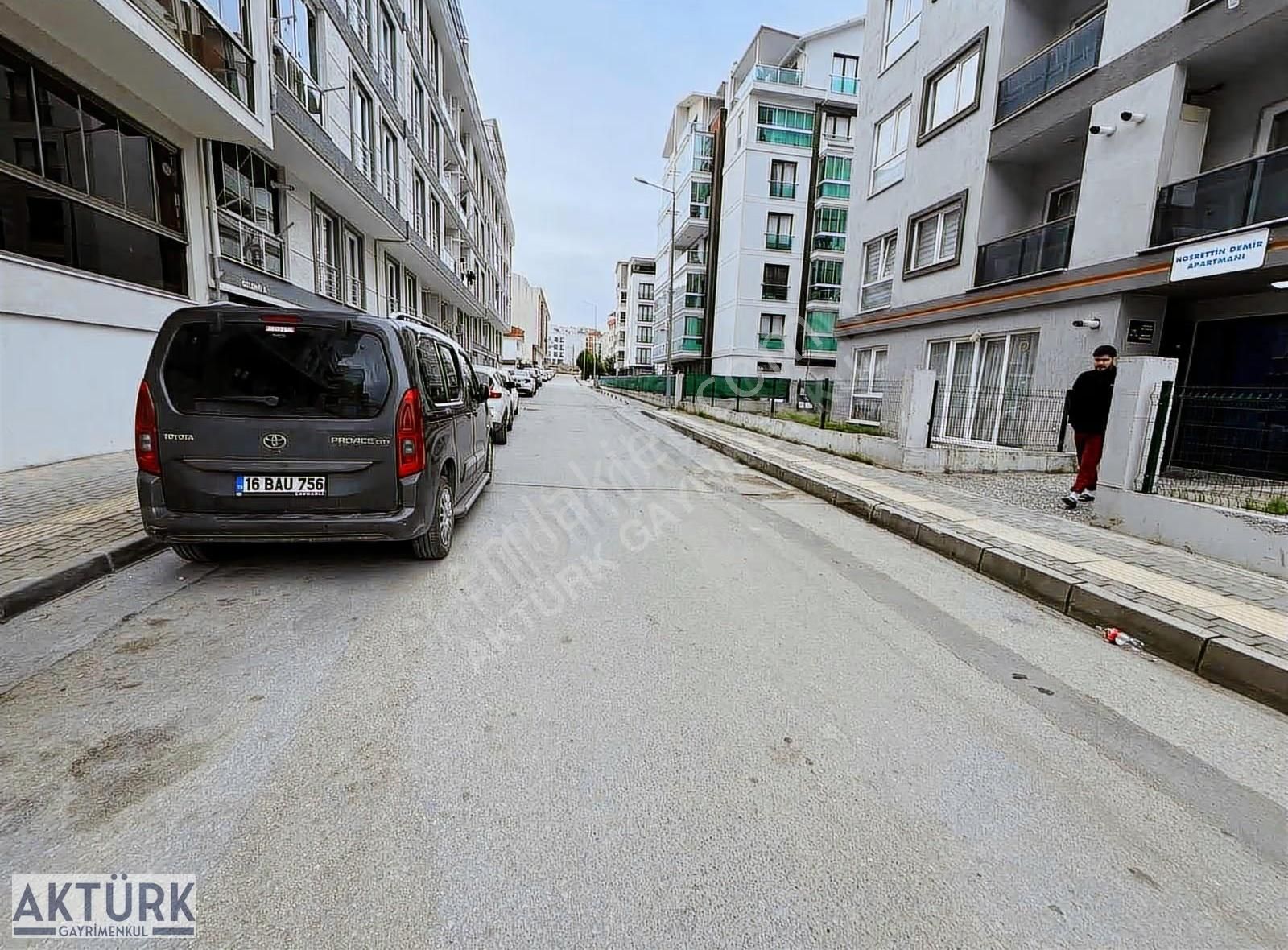 Aktürk Gayrimenkul'den Uygun Fiyata 2+1 Eşyalı Satılık Daire - Görsel 11