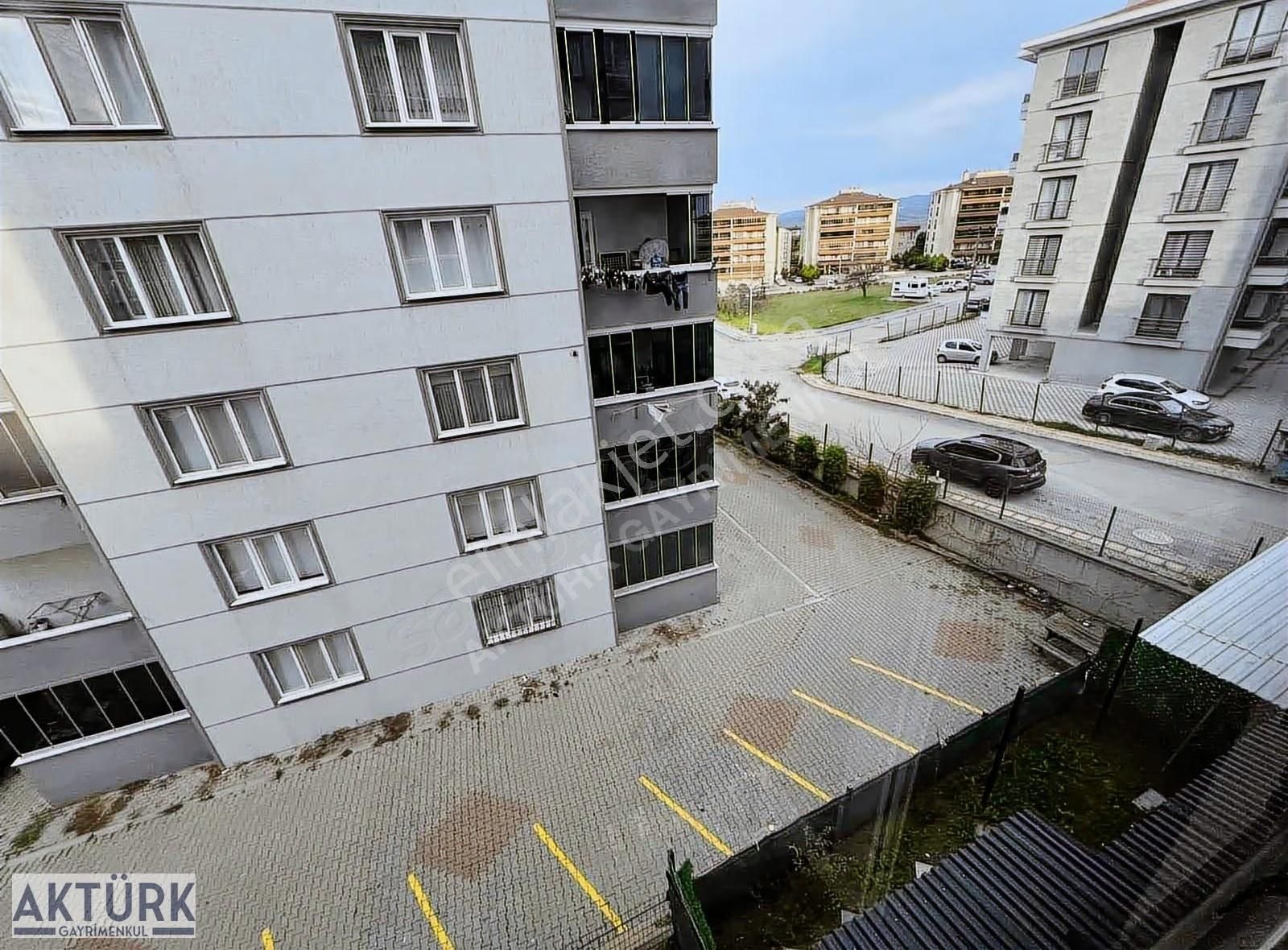 Aktürk Gayrimenkul'den Uygun Fiyata 2+1 Eşyalı Satılık Daire - Görsel 16