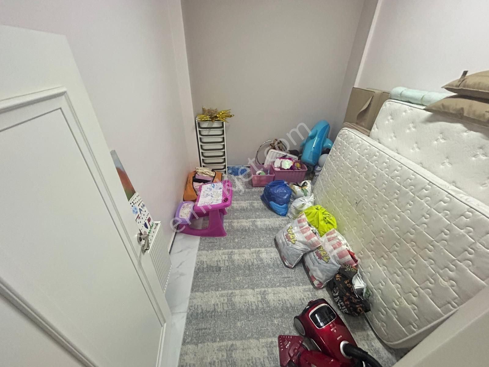 Yükselden Hamidiyede Havuzlu Sitede Bağımsız Bahçeli 5+1 Villa ▓ - Görsel 29