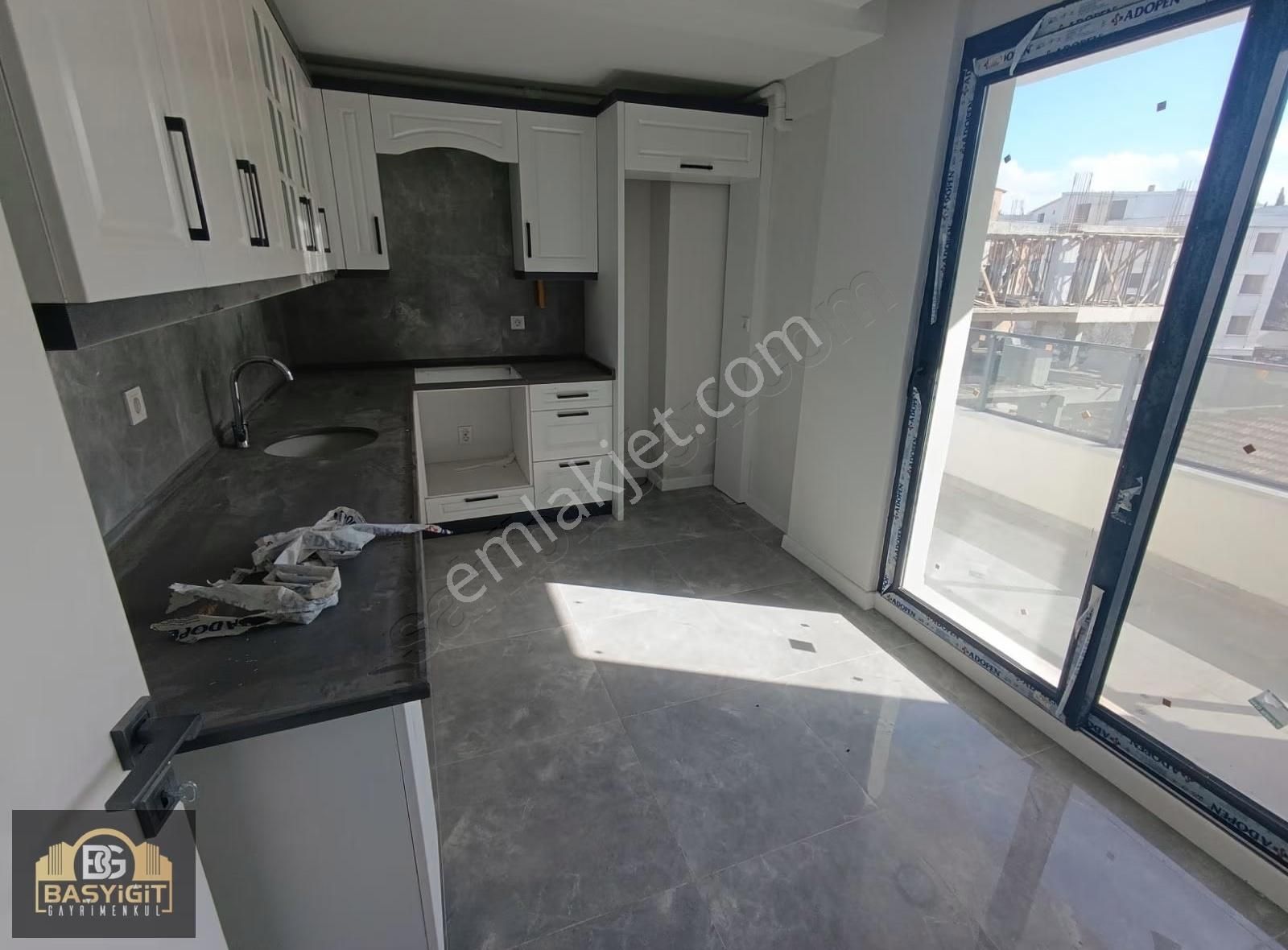 İnönü Mh. Adliye Yakını 2+1,90m2. Arakat Satılık Daire - Görsel 7