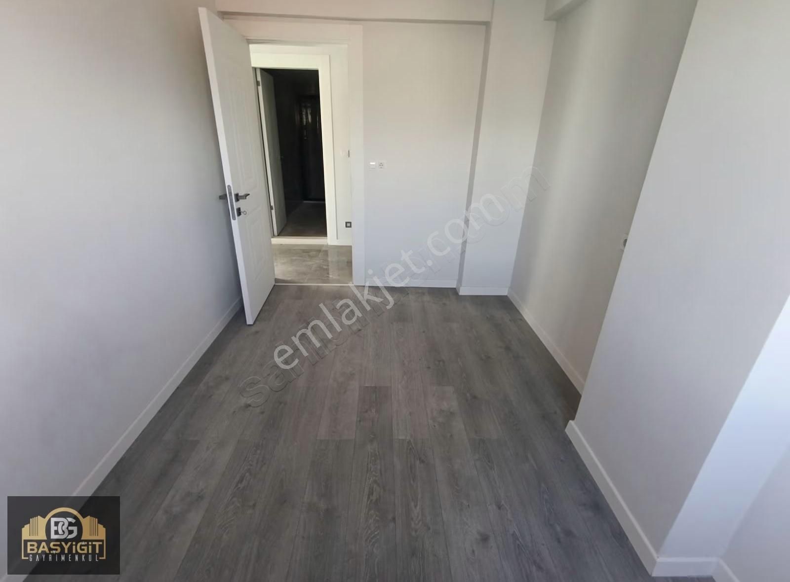 İnönü Mh. Adliye Yakını 2+1,90m2. Arakat Satılık Daire - Görsel 3