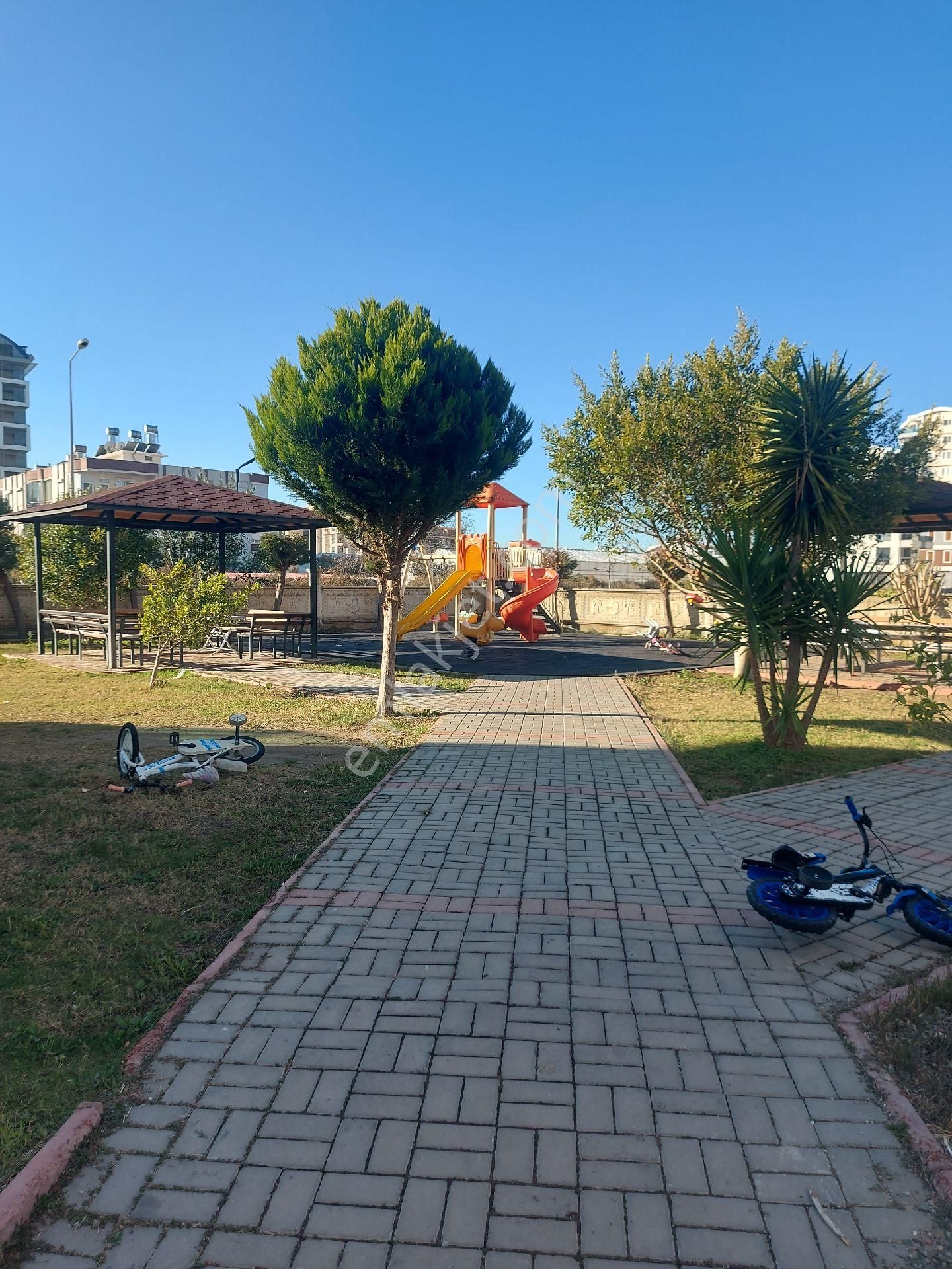 Gazpaşa Kiralık 3+1 Ayrı Mutfak. Pazacı Mahallesınde Mer - Görsel 25