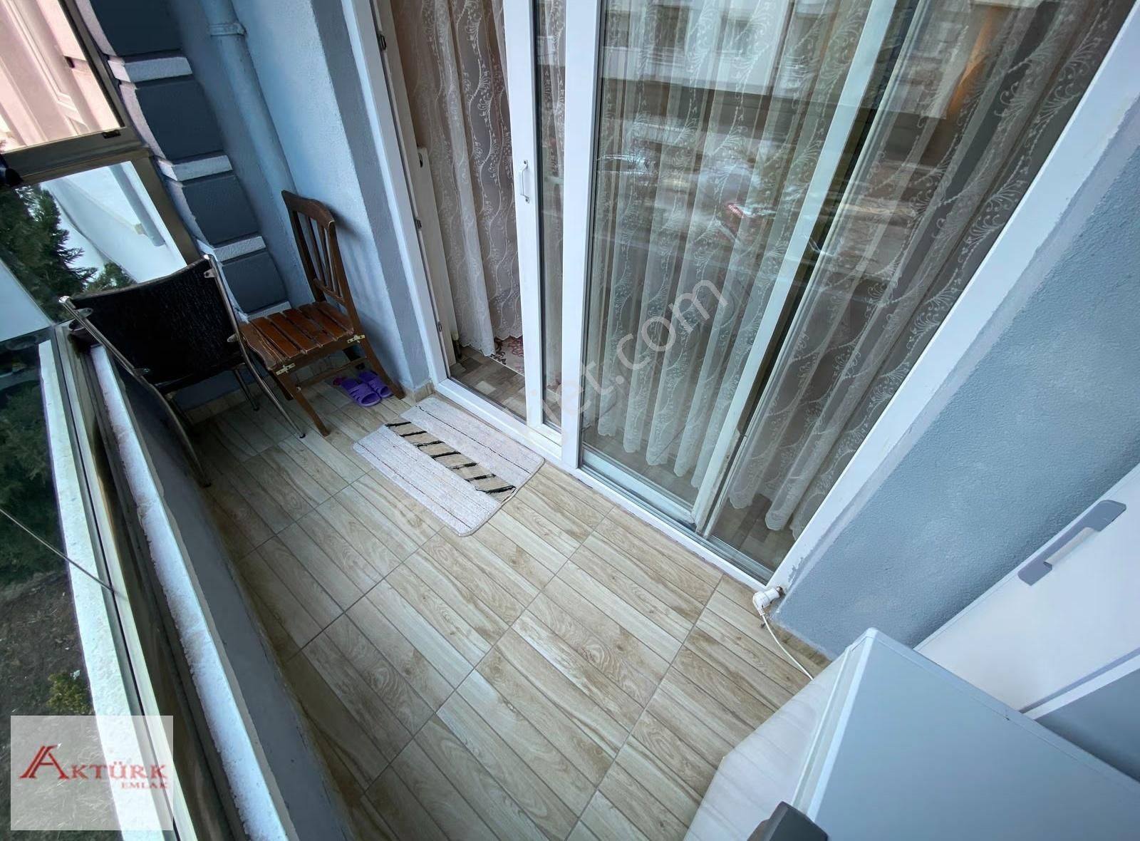 Sitede Kredi Sorunsuz Teras Balkonlu Masrafsz Lüks İskanlı Daire - Görsel 2