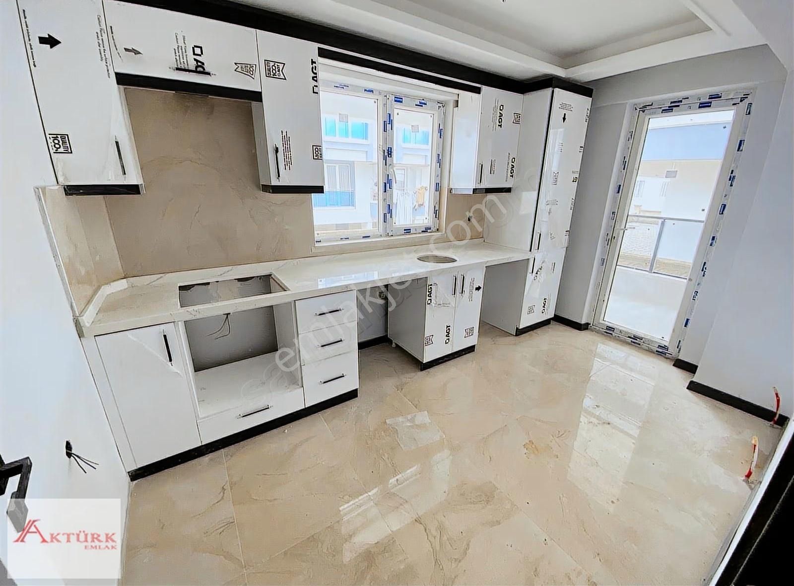 //aktürk Emlak\\ Merkezi Konumda Satılık 3+1 Sıfır Daire***